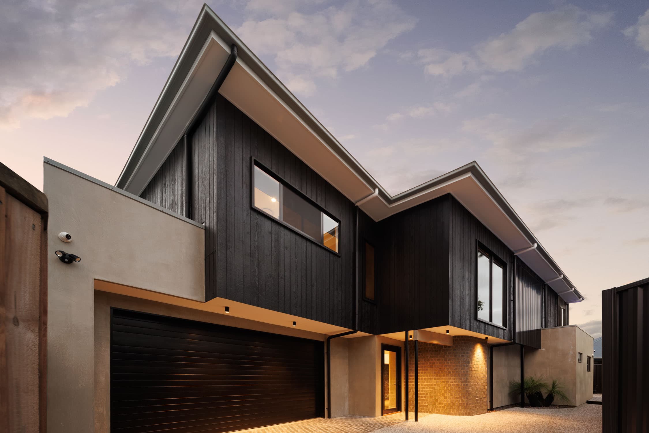 14 Needletail Close, Kenmore - Image 1