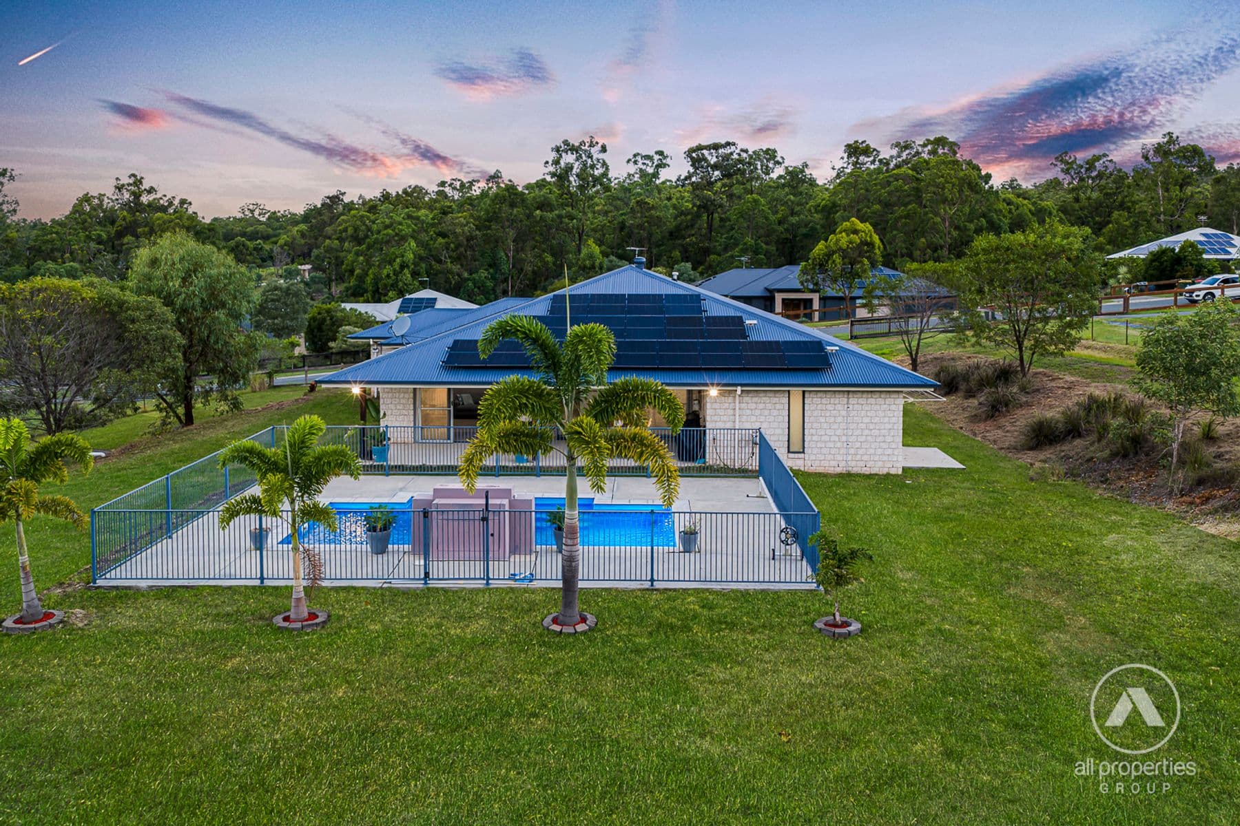 5-7 WHIPBIRD PLACE, Greenbank — photo 1 of 5