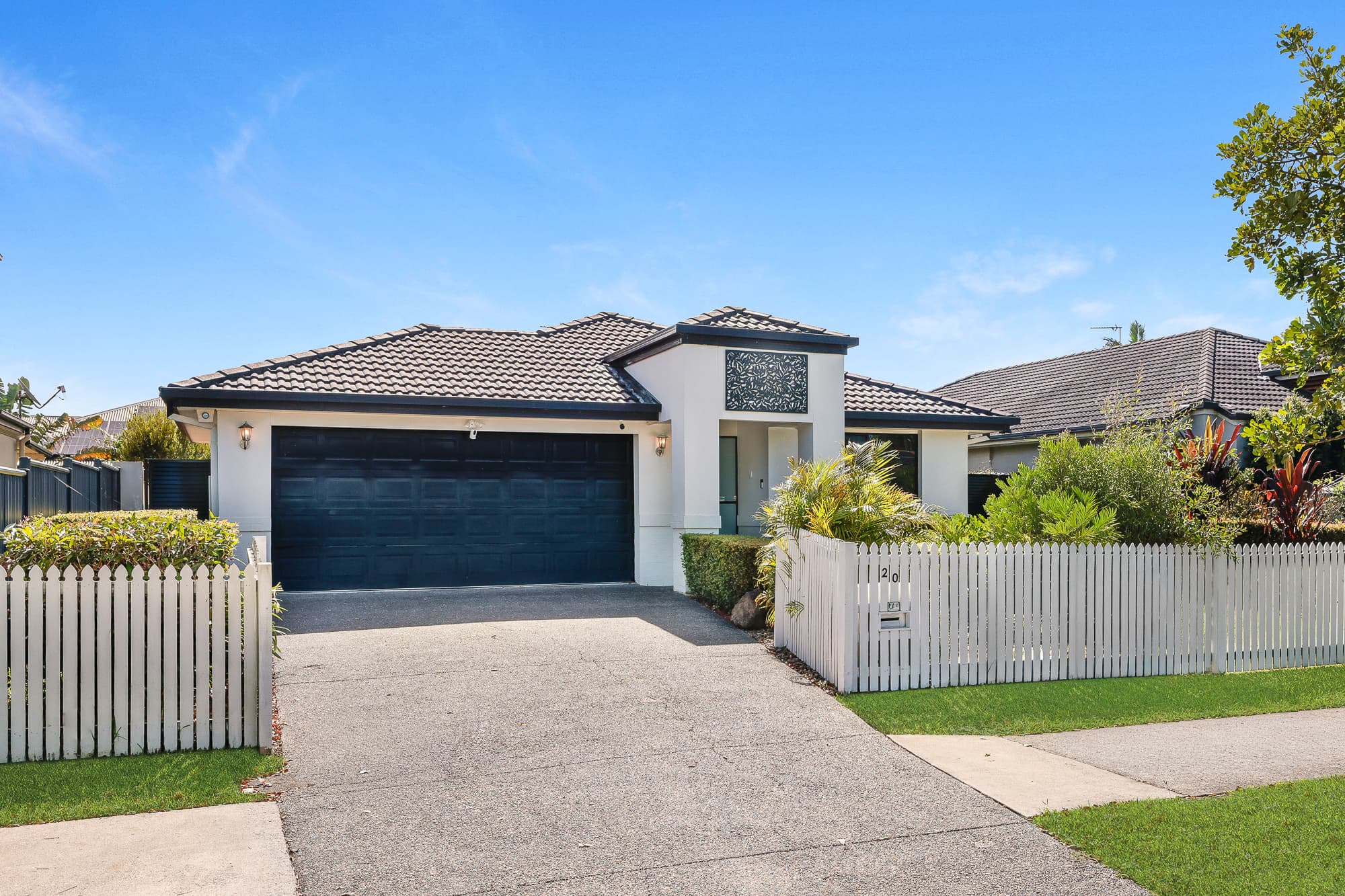 20 Regatta Avenue, Oxenford — photo 1 of 5
