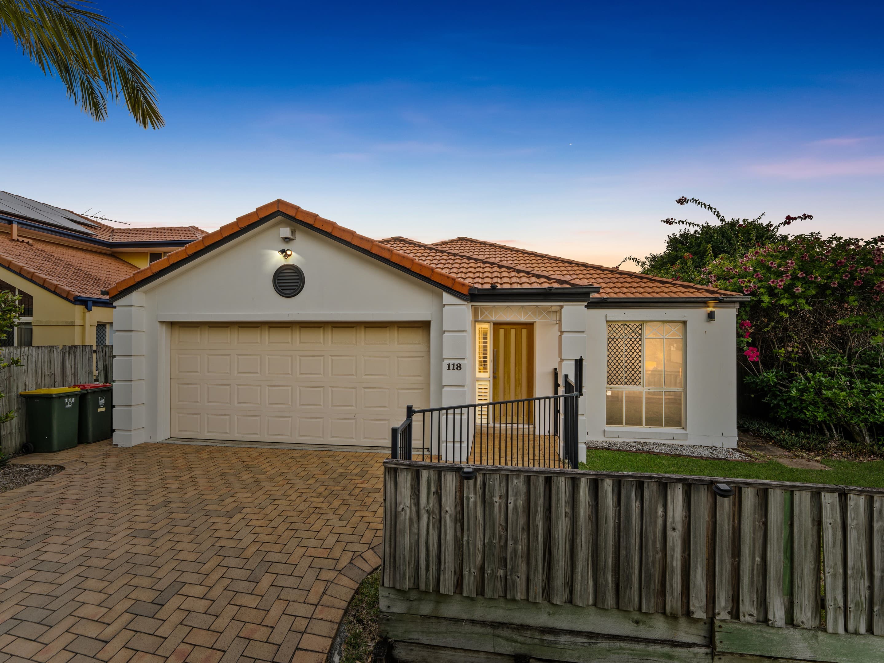 118 Bordeaux Street, Eight Mile Plains - Image 1