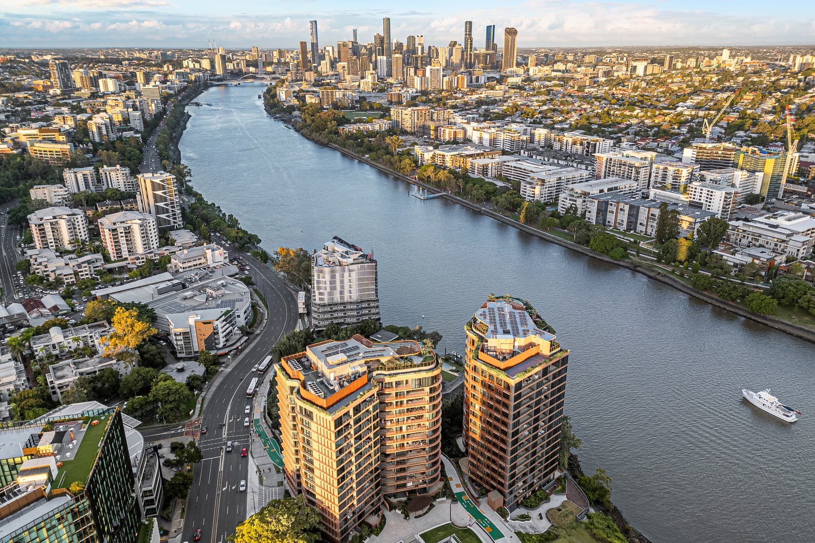 21006/600 Coronation Drive, Toowong — photo 1 of 5