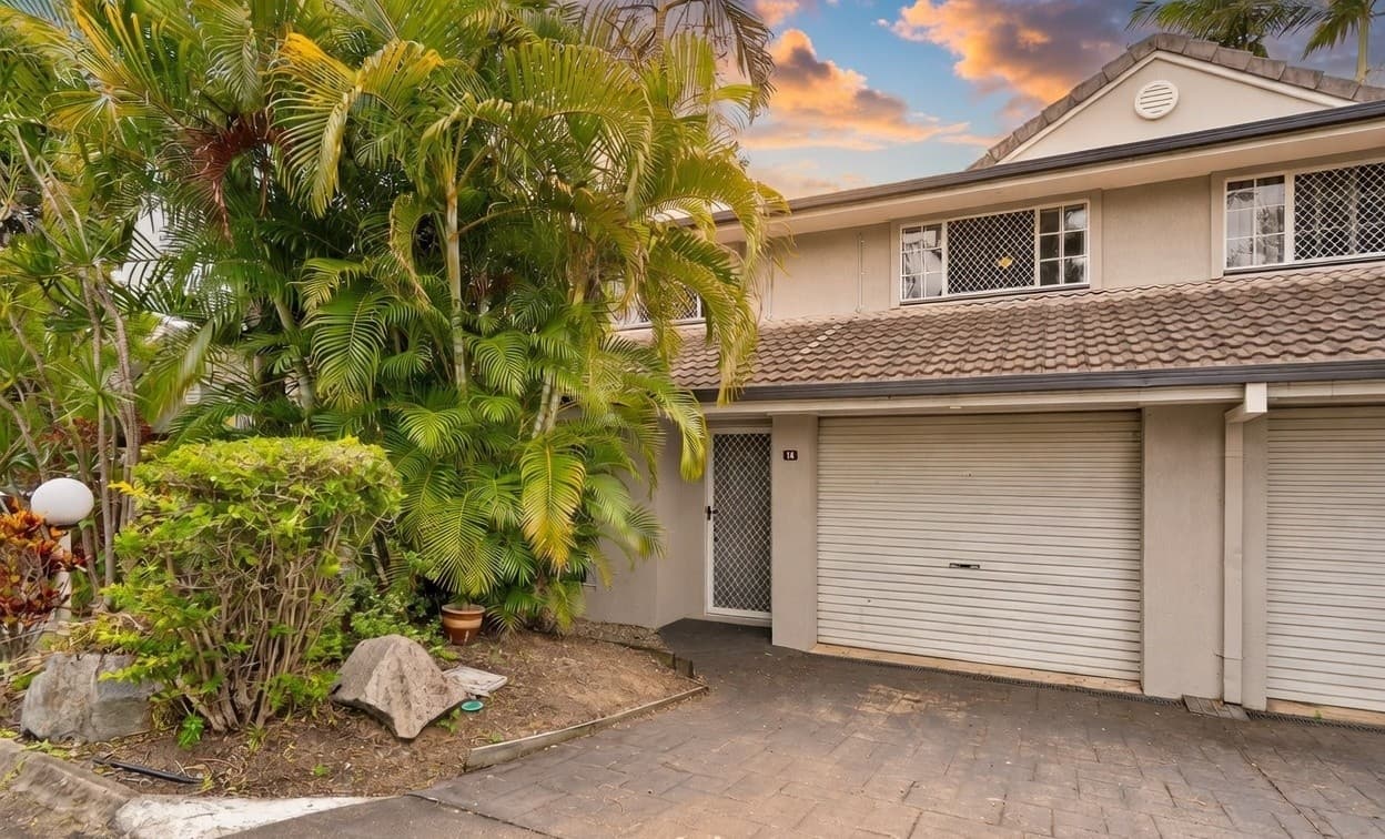14/45 Nyanza Street, Woodridge, Woodridge — photo 1 of 5