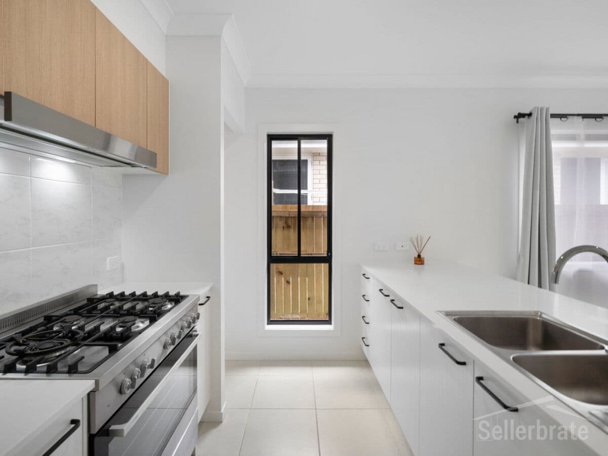 20 Hexham Street, Yarrabilba, Yarrabilba — photo 1 of 5