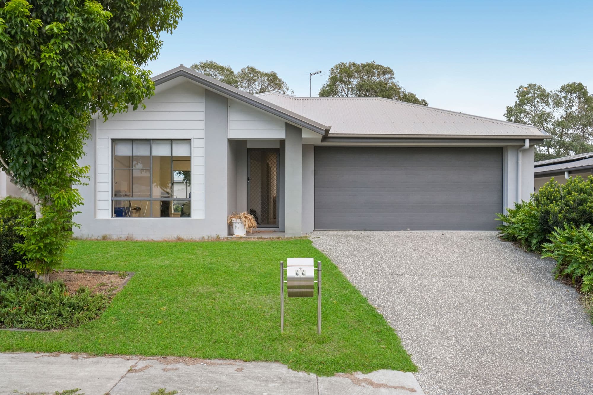 44 Haven Drive, Holmview - Image 1