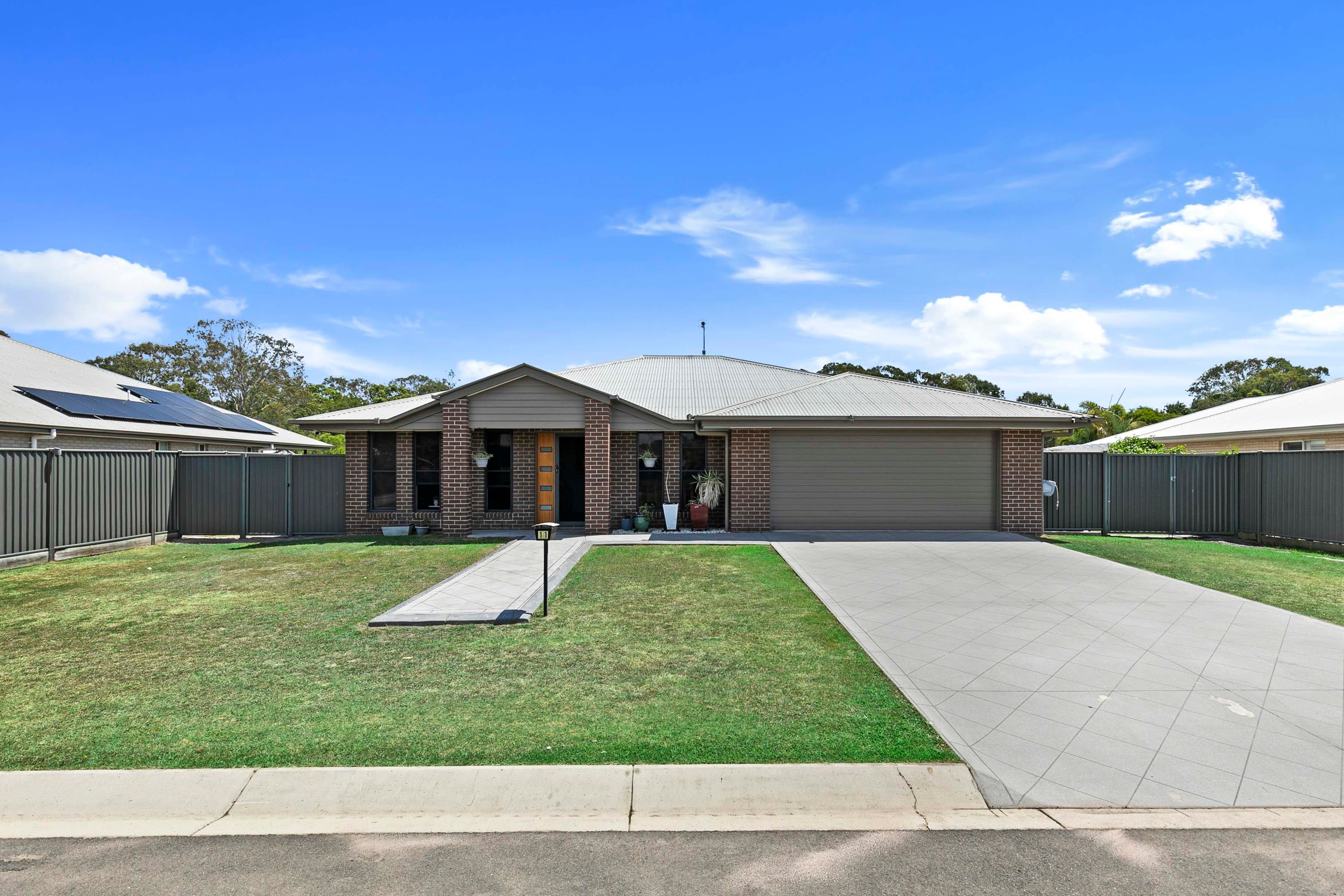 11 Bonita Court, Urangan — photo 1 of 5