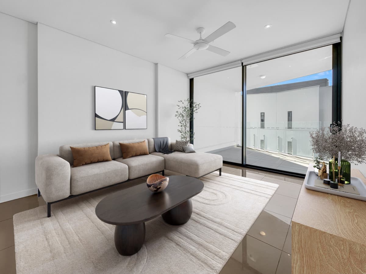 3057/37 Finnegan Street, Hamilton - Image 1