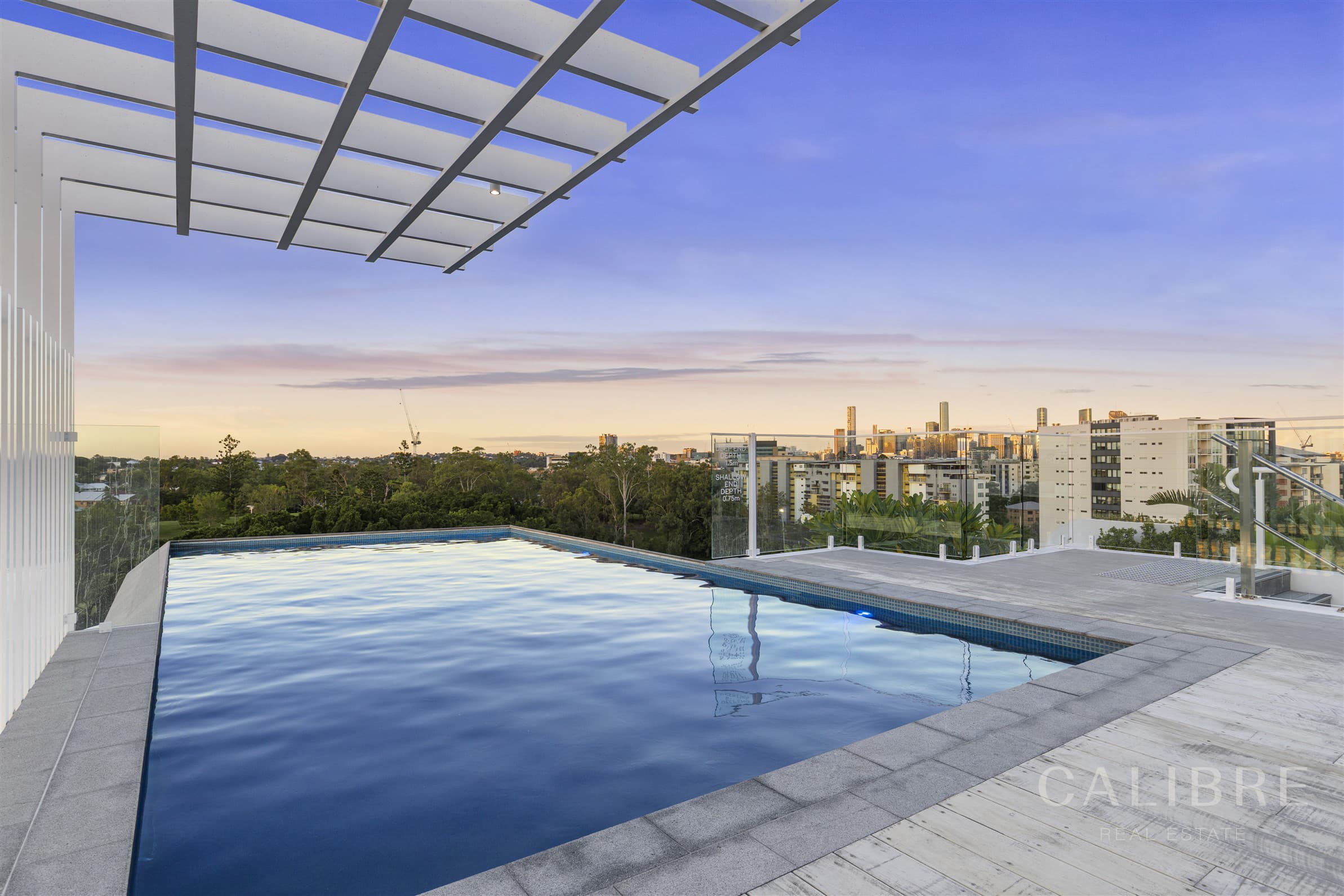 104/36 Sylvan Road, Toowong - Image 1