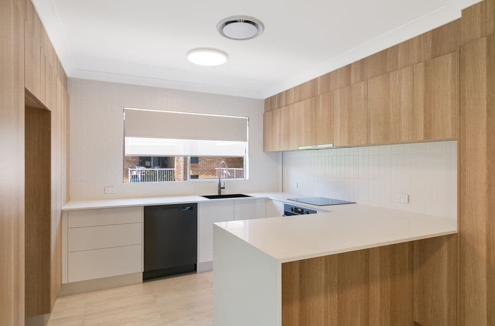 5/46 Coolangatta Road, Coolangatta - Image 1