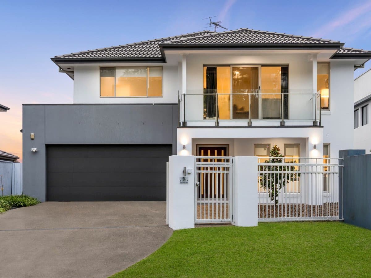 26 Peachtree Place, Stretton - Image 1