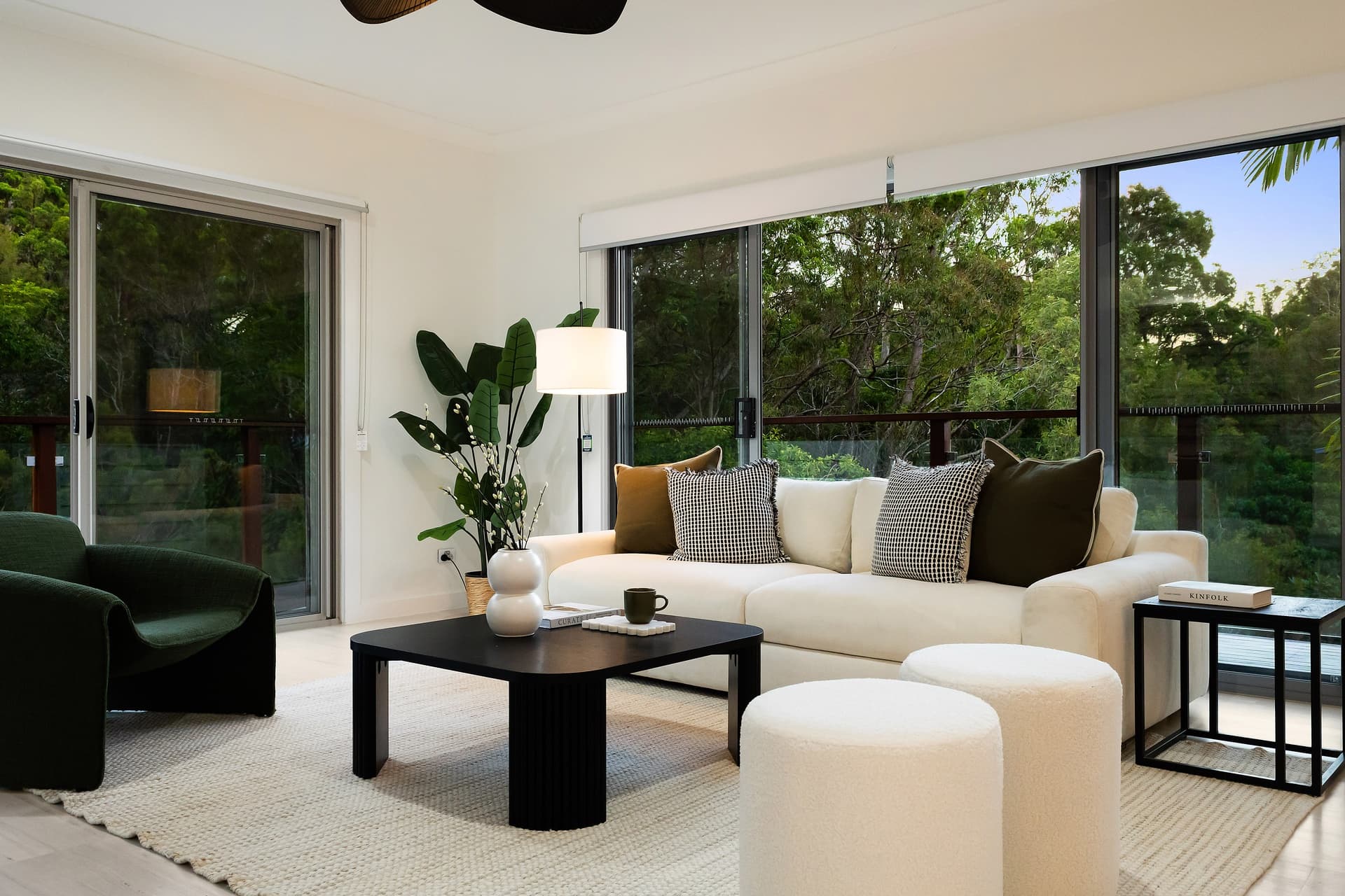 4 Parkes Court, Reedy Creek - Image 1