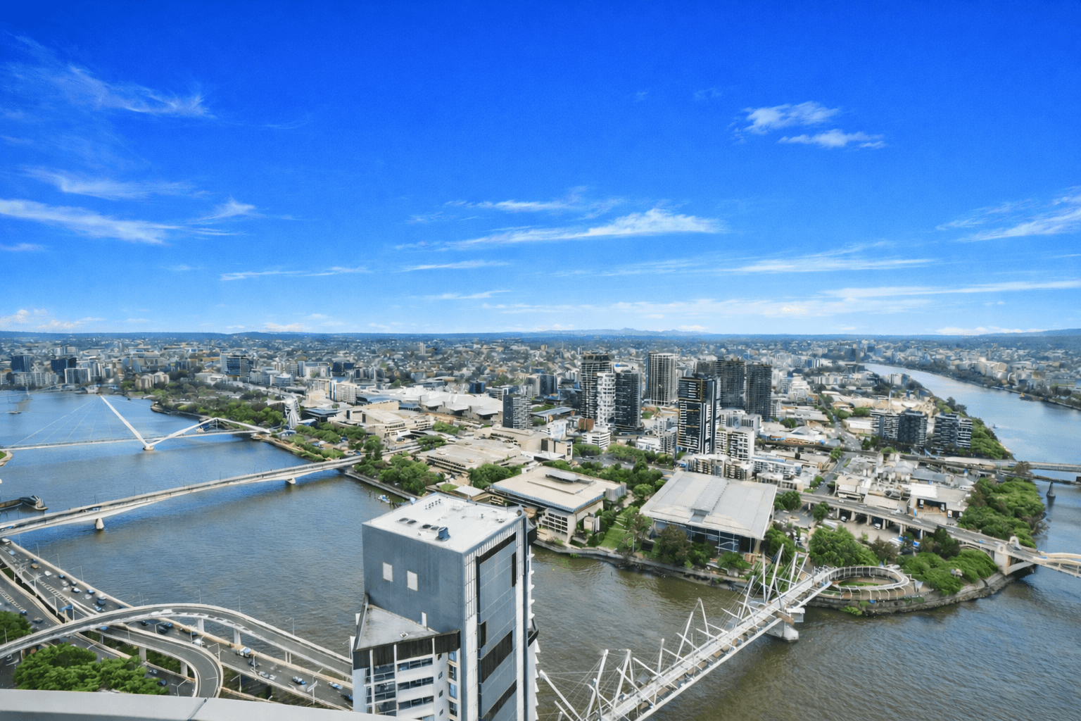 4201/43 Herschel Street, Brisbane City - Image 1