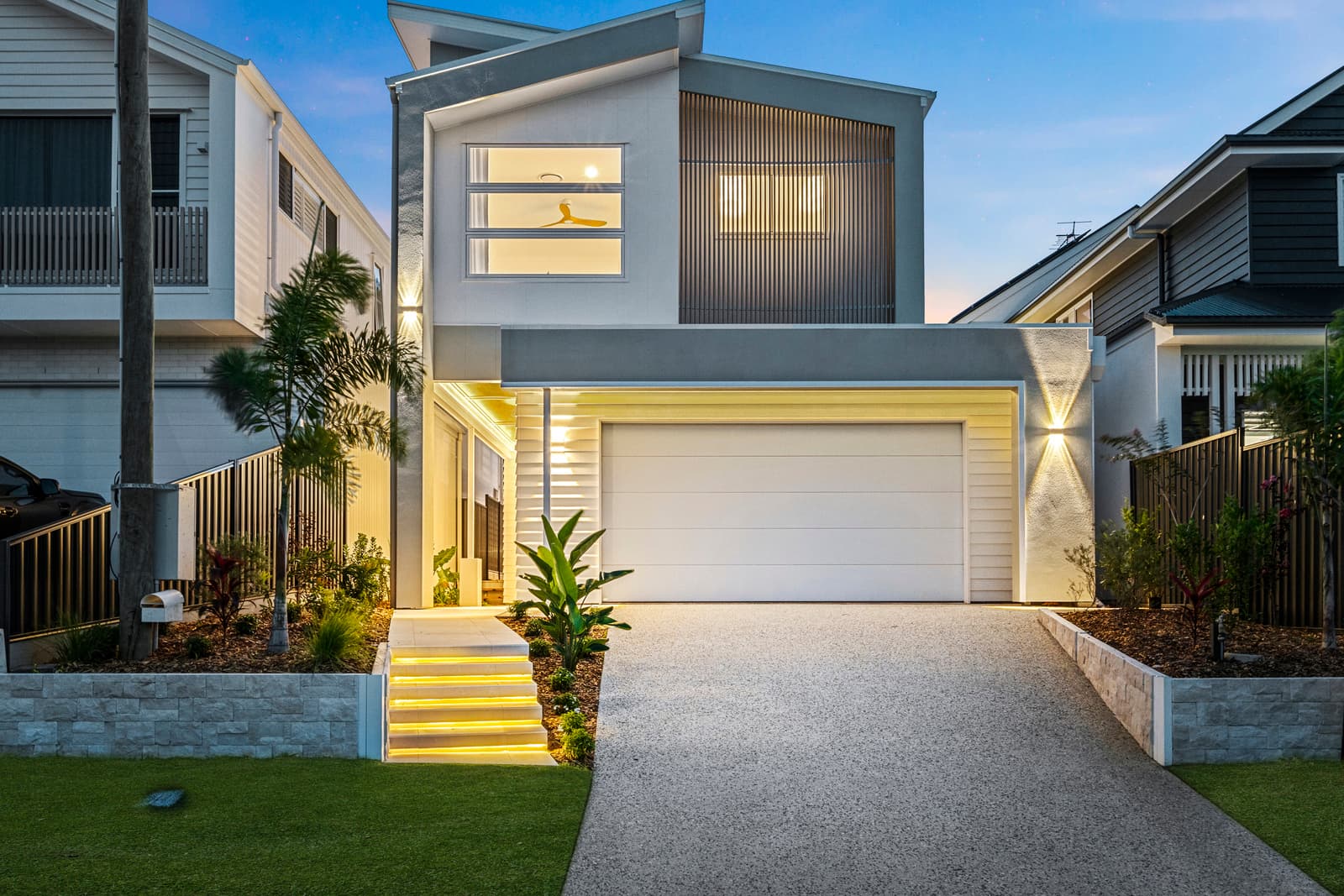 36 Buderim Street, Manly - Image 1