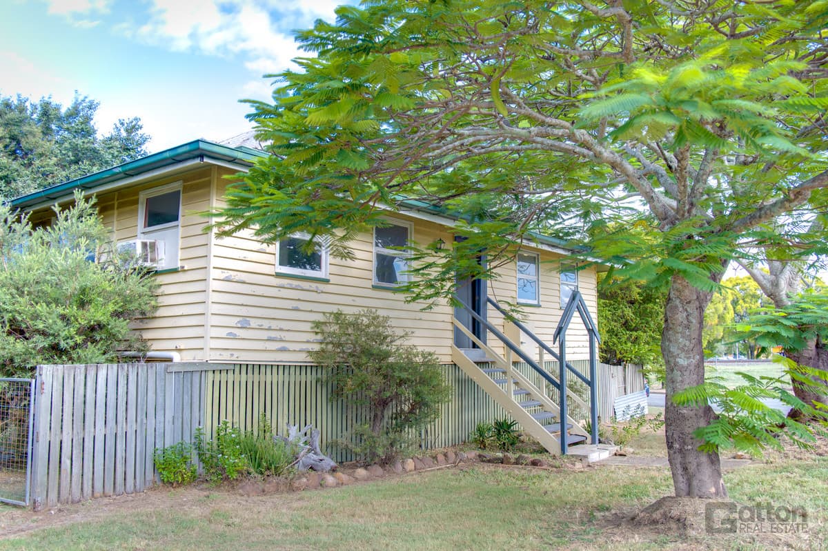 2 Park Lane, Gatton - Image 1