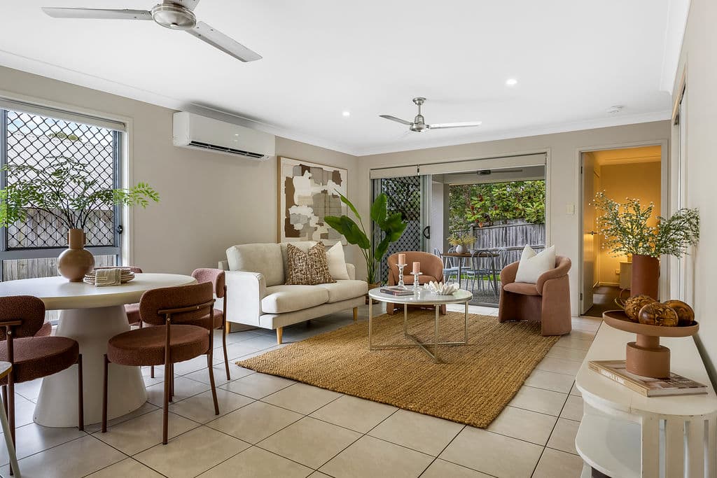 1B Honeyeater Crescent, Peregian Springs - Image 1