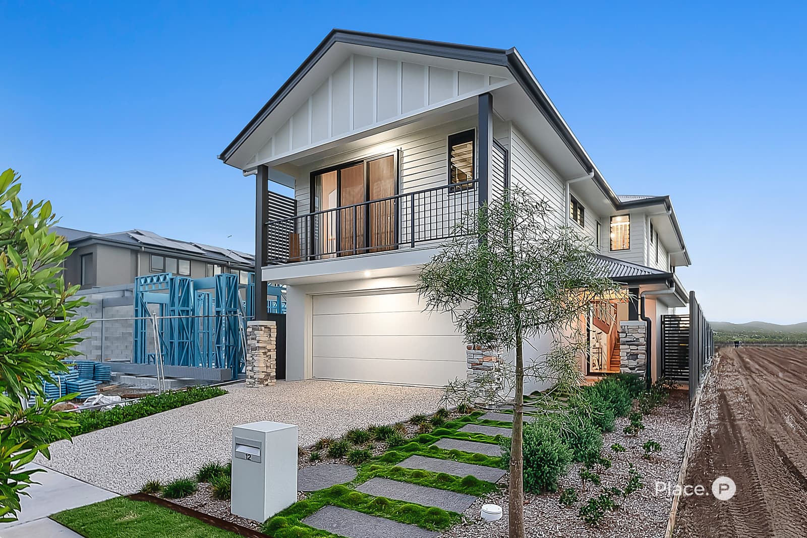 12 Spring Crescent, Keperra - Image 1