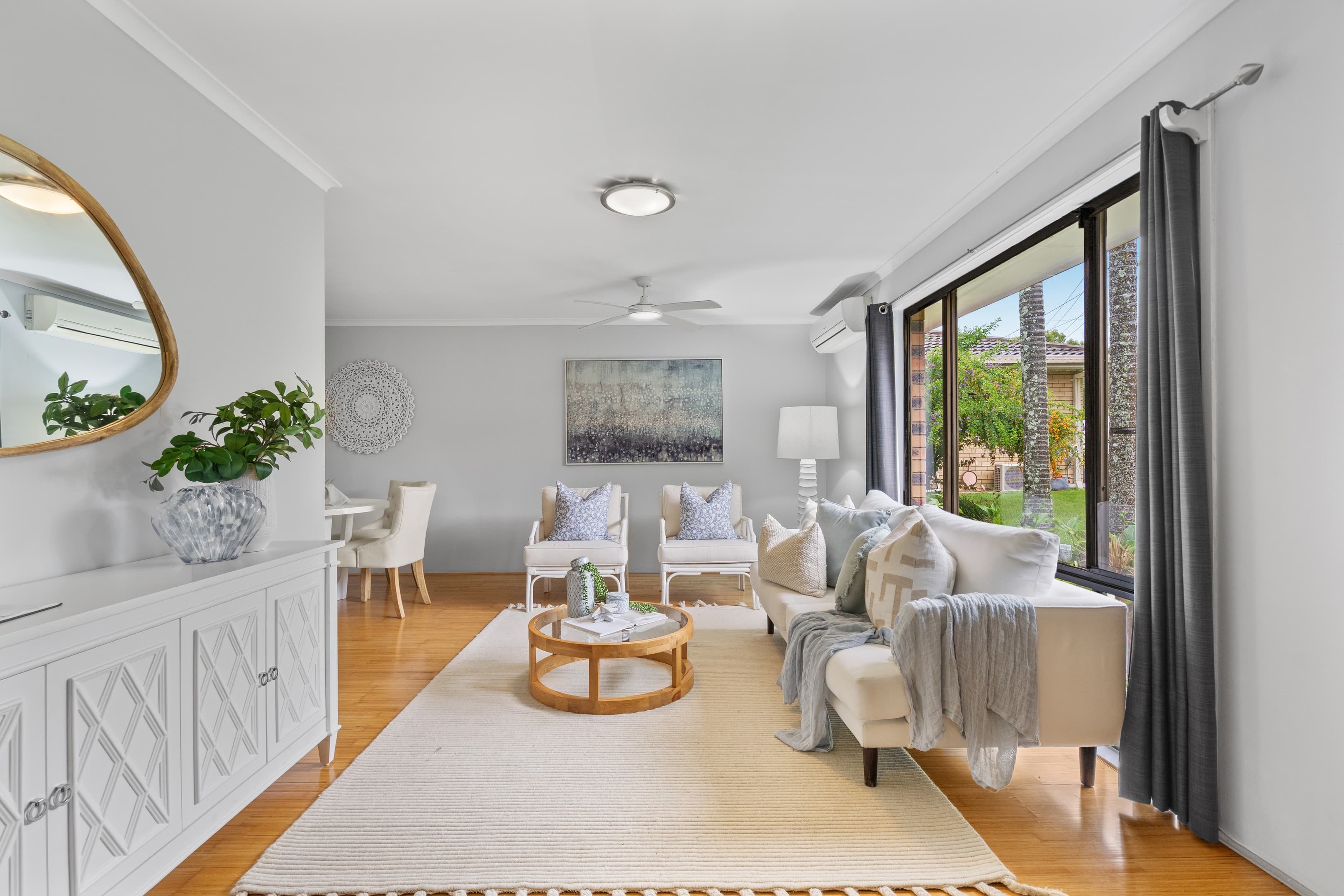 37 Bluegum Drive, Camira, Camira — photo 1 of 5