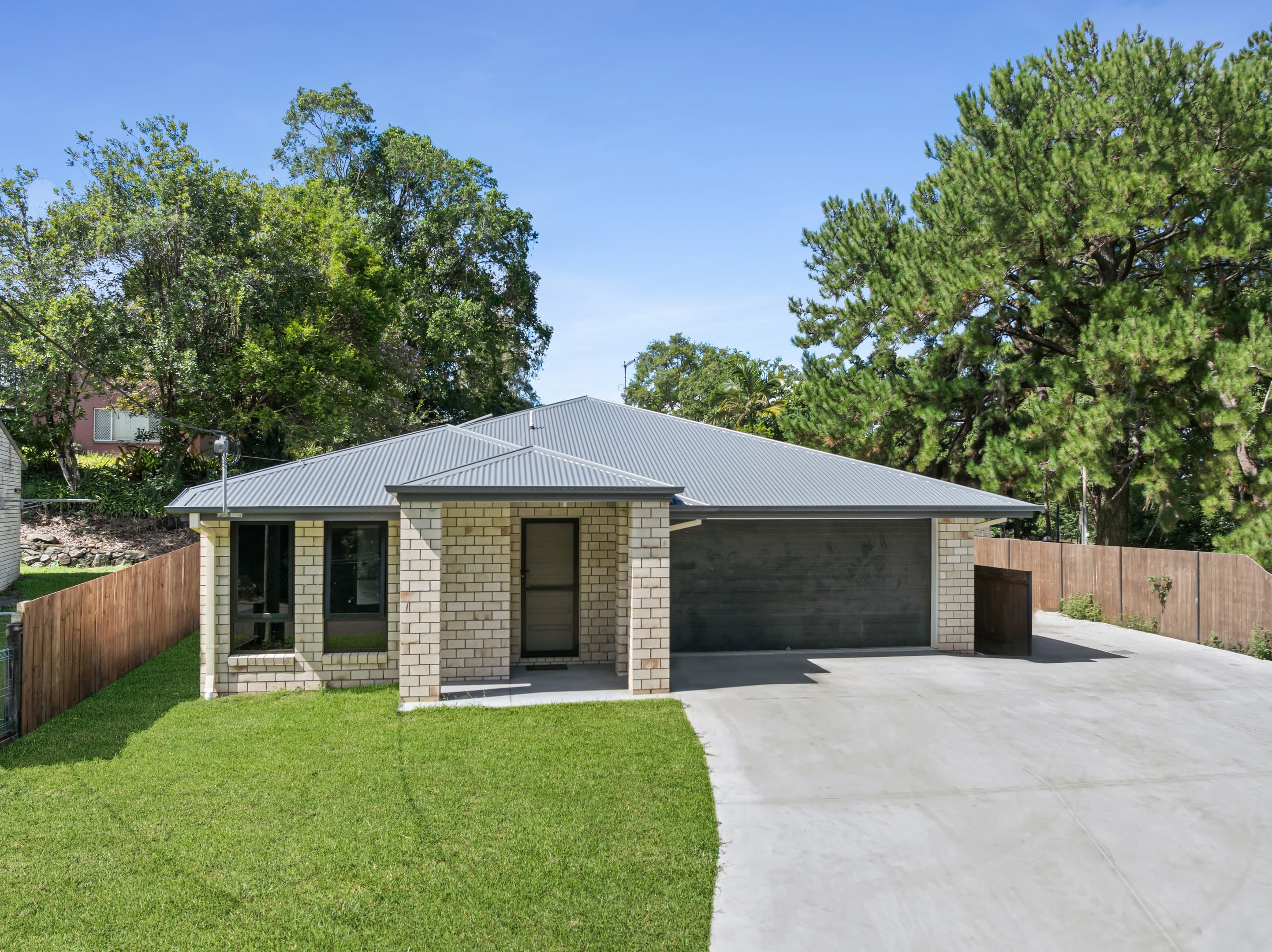 2/21 Sapphire Drive, Nambour — photo 1 of 5