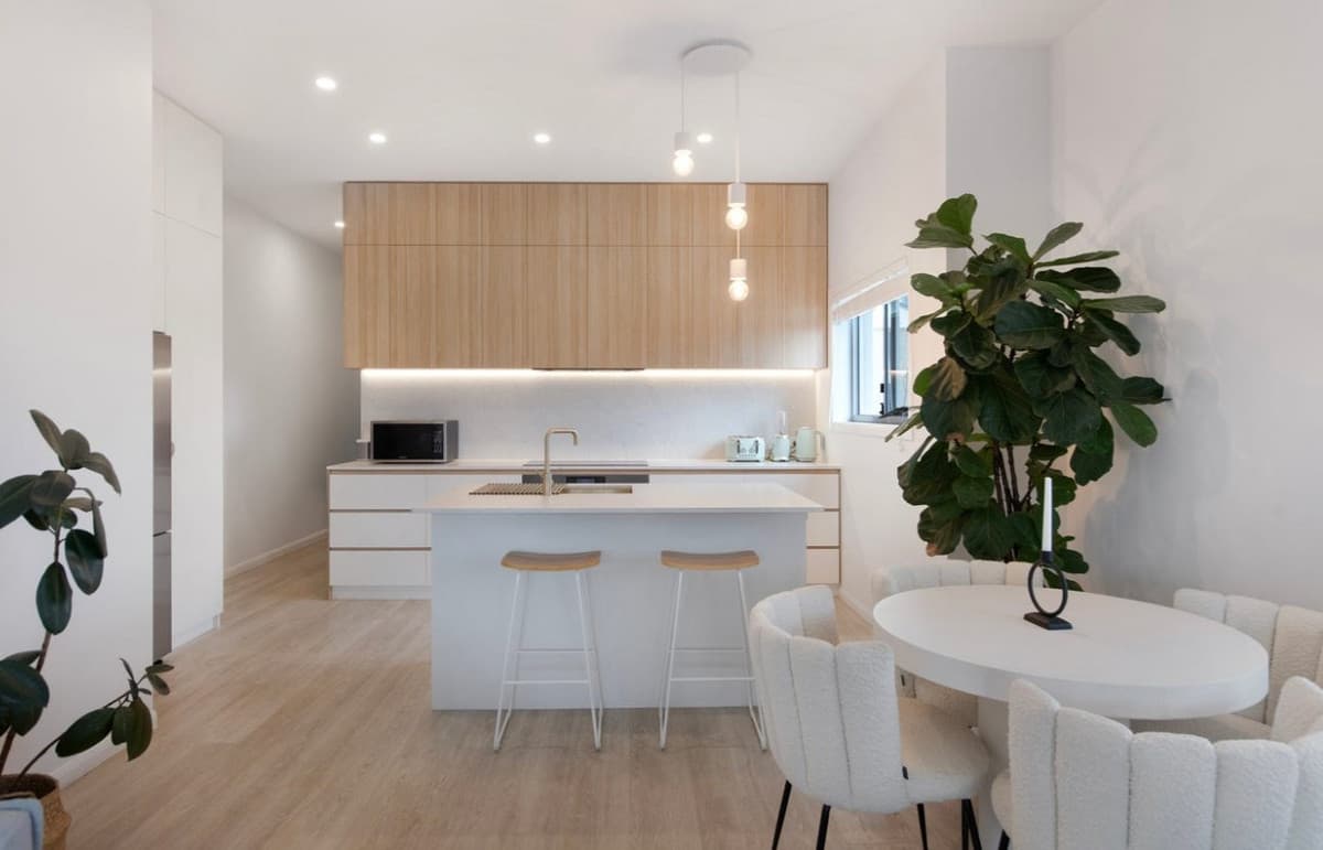 6/22 Burleigh Street, Burleigh Heads - Image 1