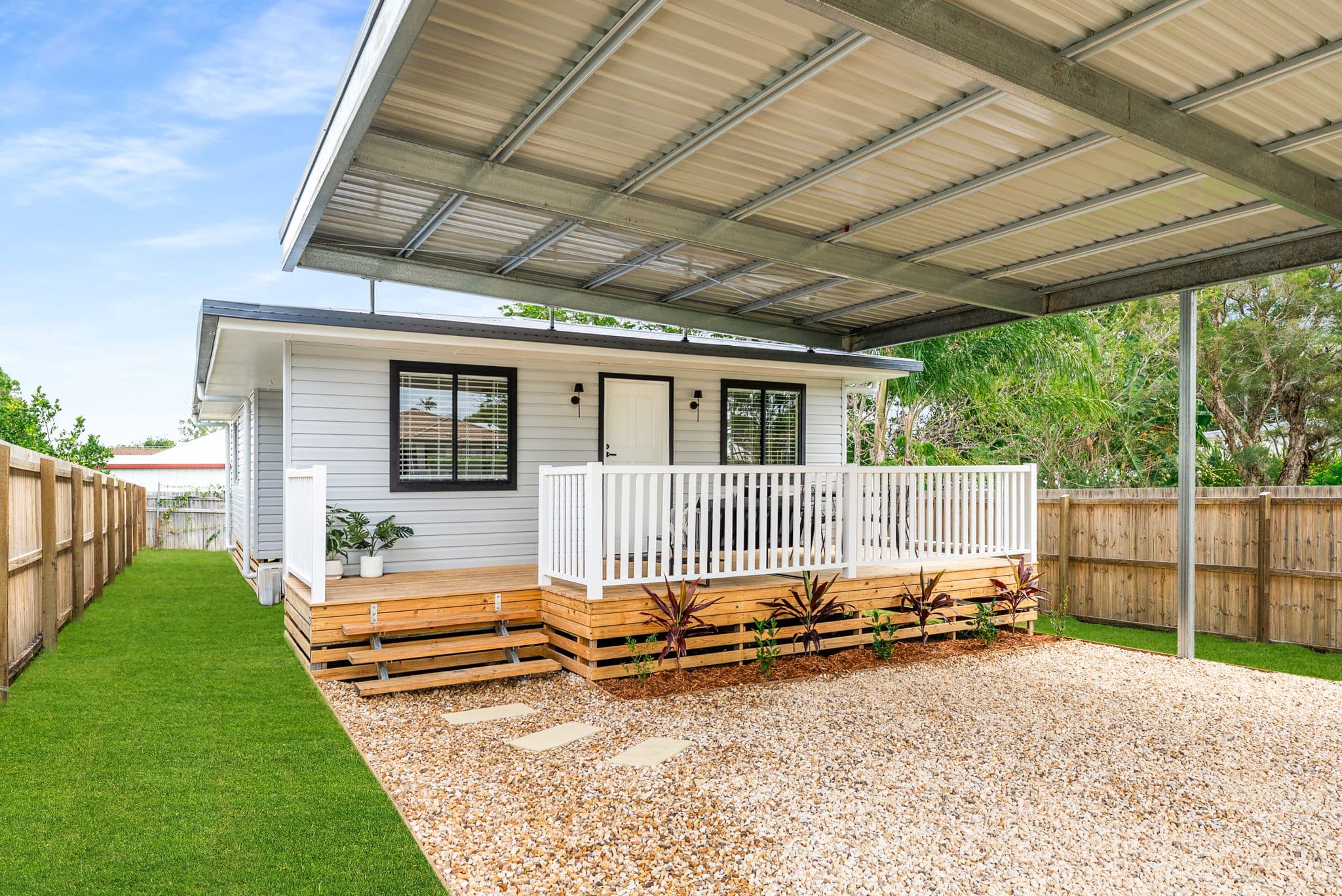 26 Hayes Street, Raceview, Raceview — photo 1 of 5