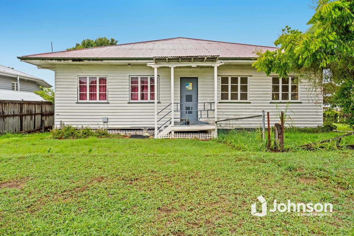 14 Ferrett Street, Sadliers Crossing — photo 1 of 5