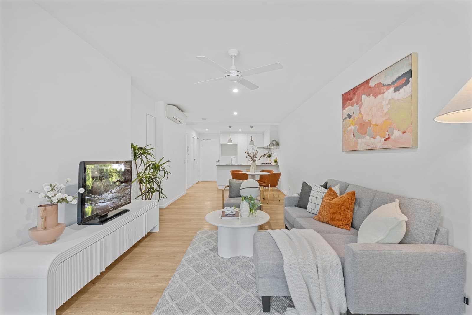 2110/88 Waldheim Street, Annerley, Annerley — photo 1 of 5