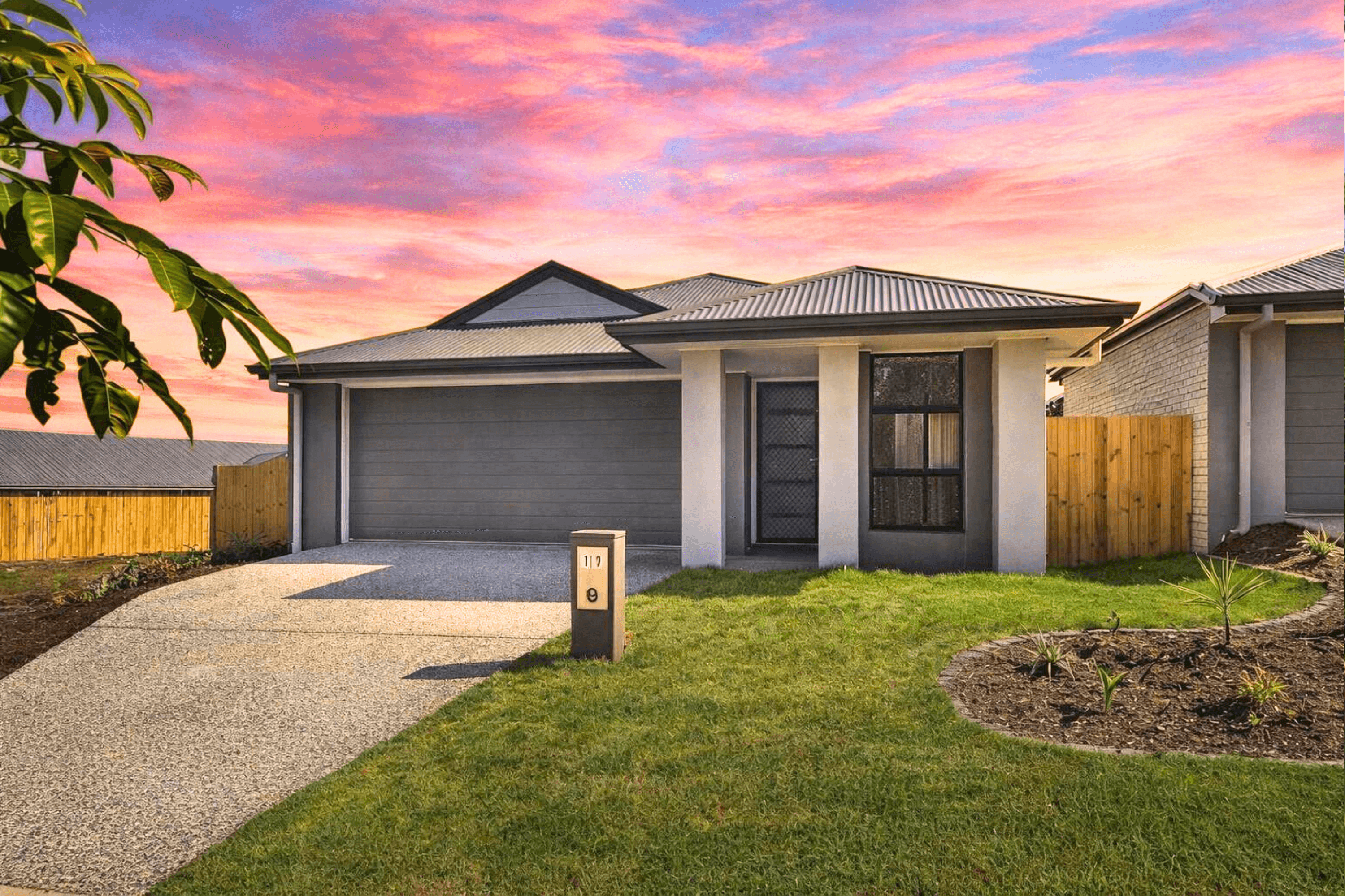 19 Westminster Boulevard, Doolandella - Image 1