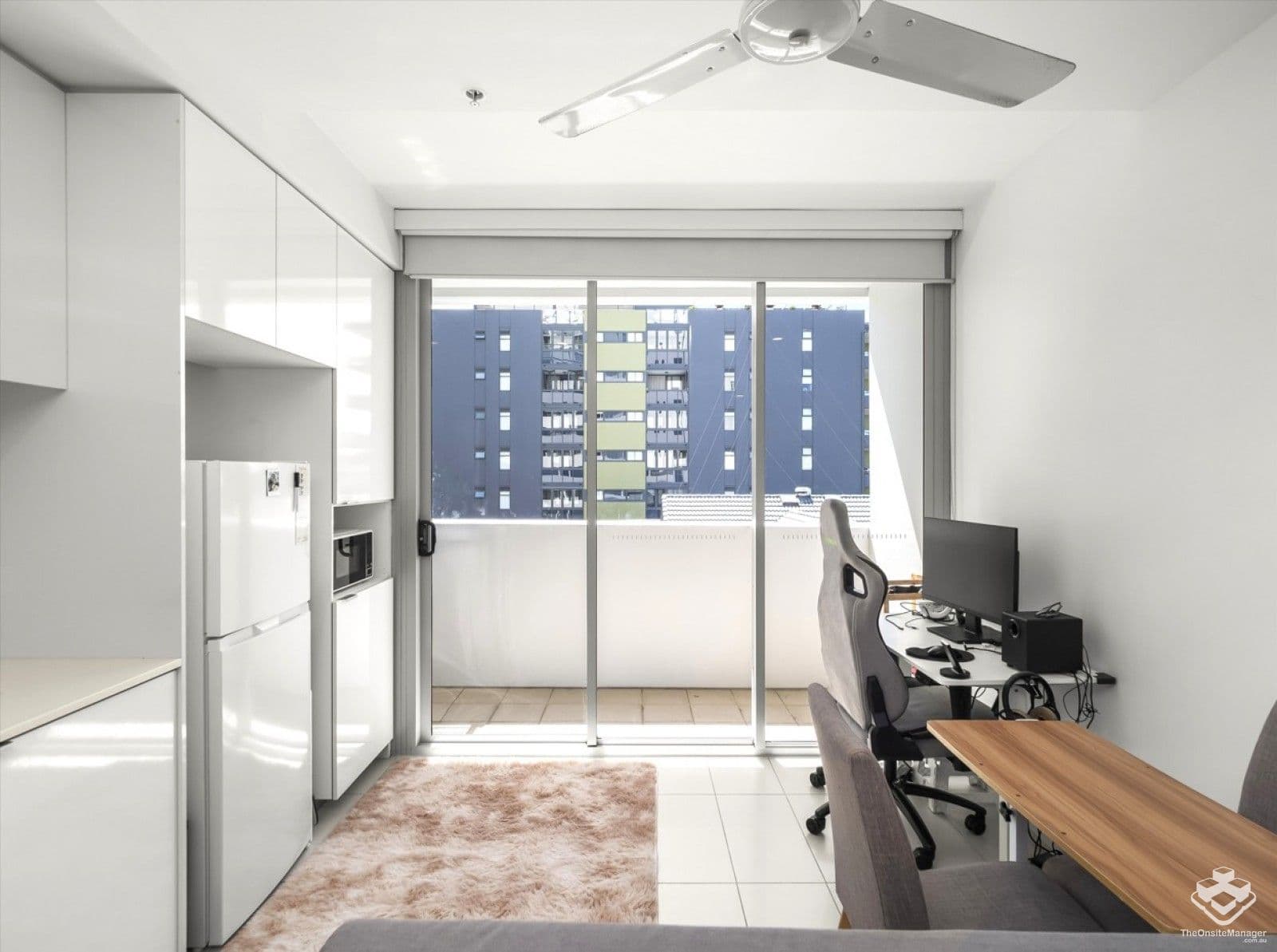 ID:21171376/66 Manning Street, South Brisbane — photo 1 of 5