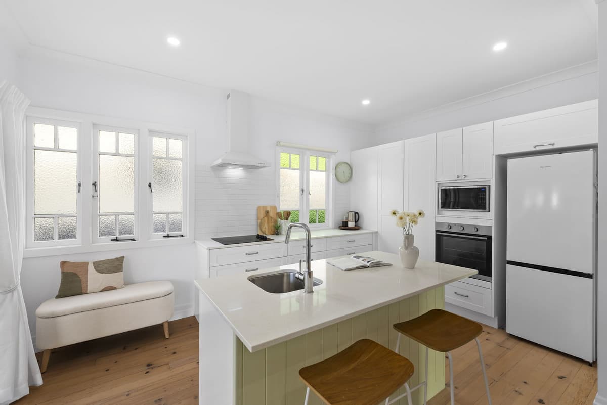 14 Alice Street, East Toowoomba, East Toowoomba — photo 1 of 5
