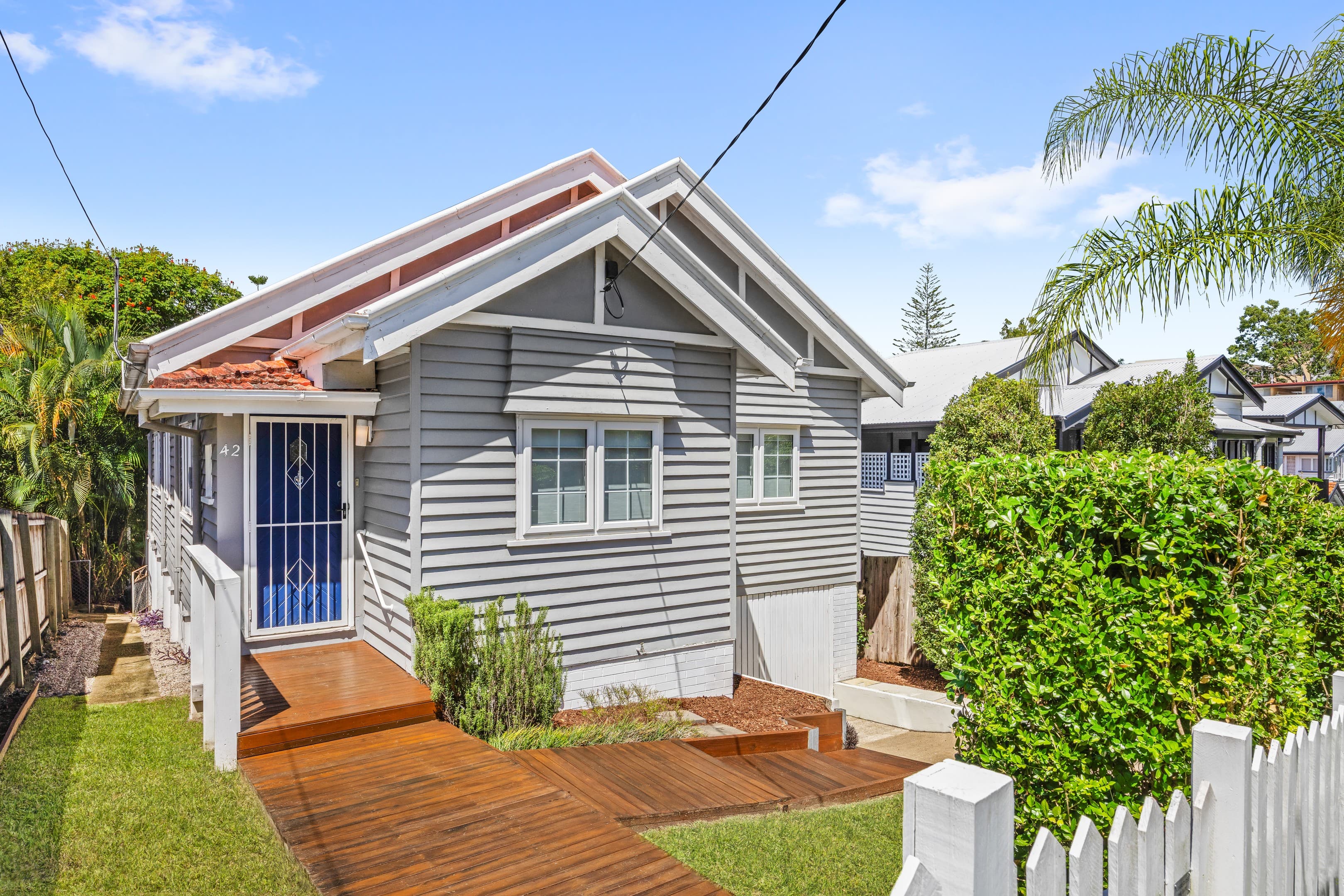 42 Beth Eden Terrace, Ashgrove - Image 1