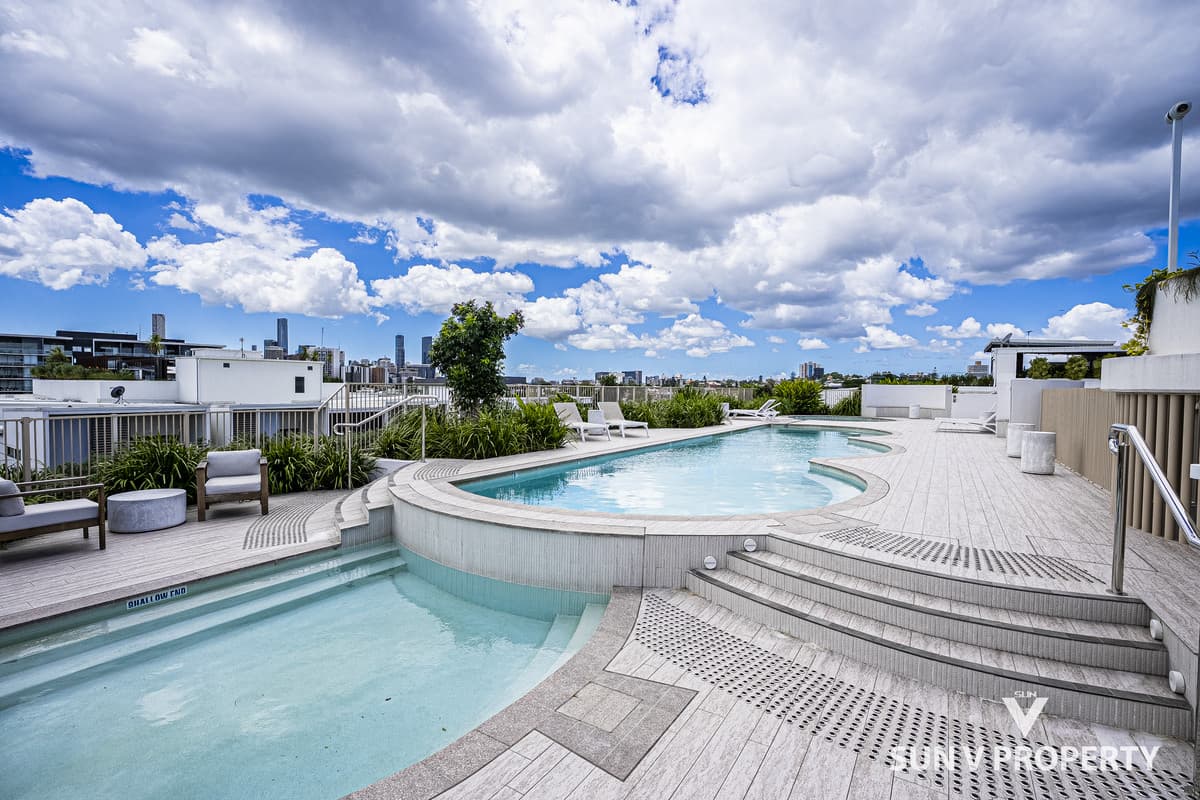 203/88 Victoria Street, West End - Image 1