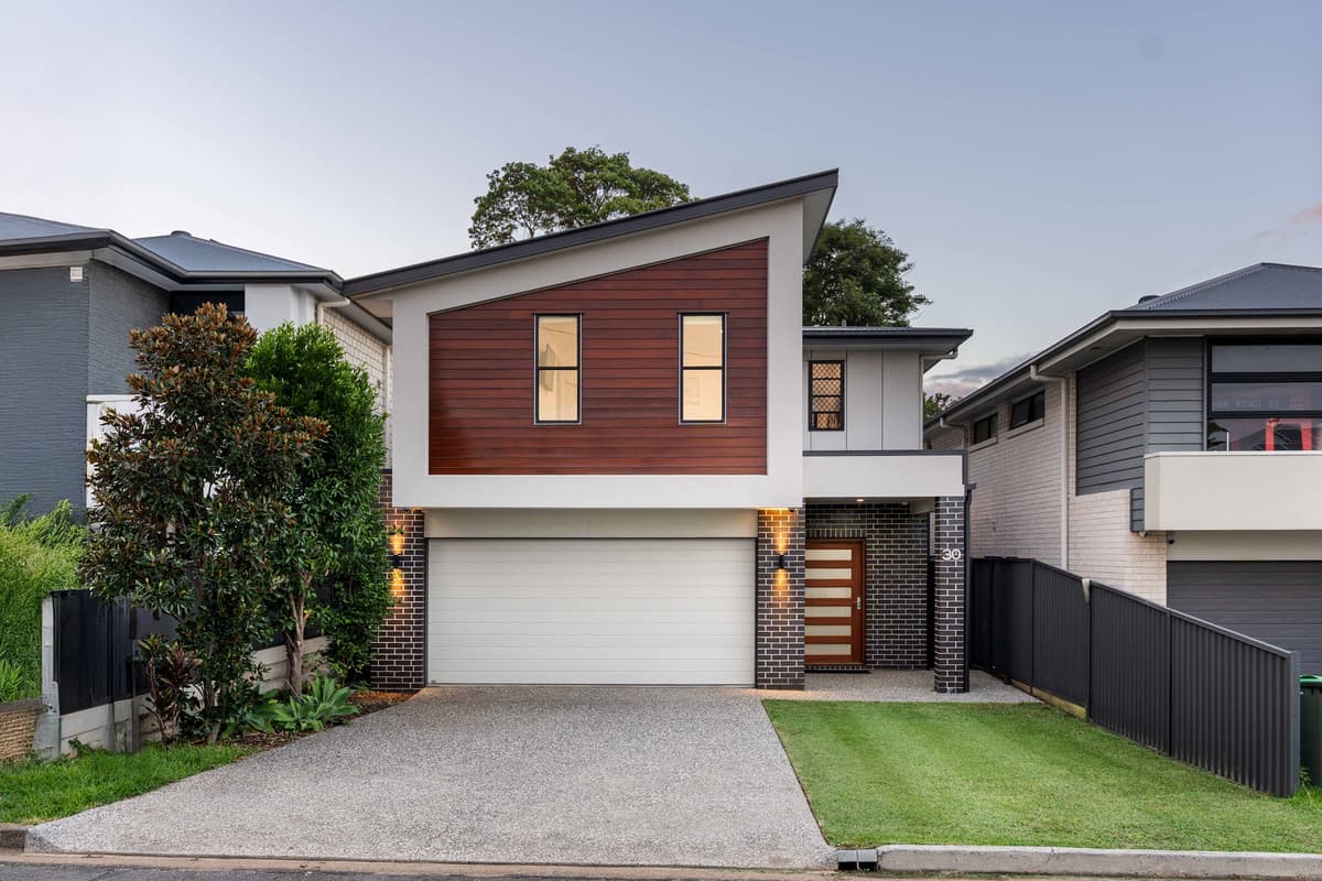 30 Lionel Street, Nudgee - Image 1