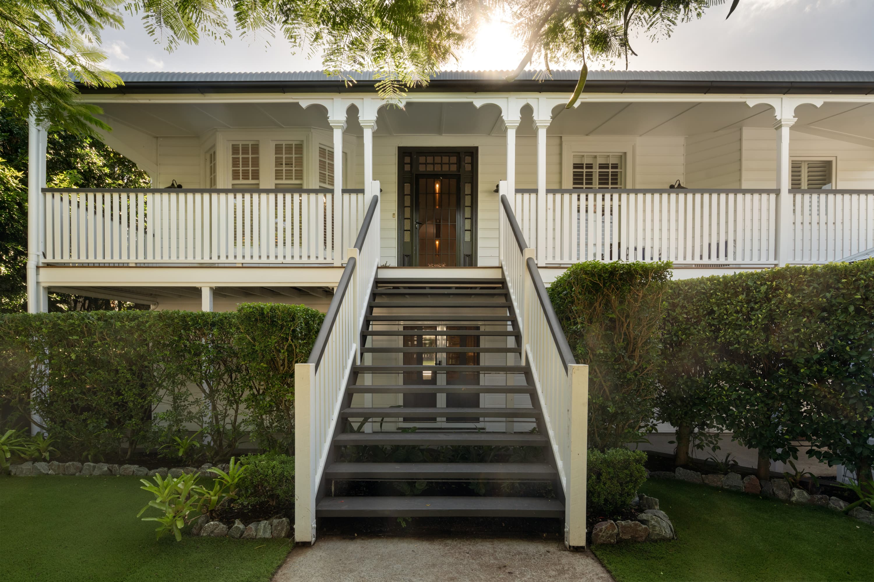 124 Alexandra Road, Clayfield, Clayfield — photo 1 of 5