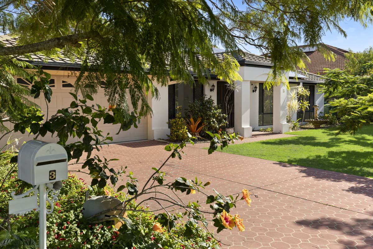 3 Cartagena Lane, Coombabah - Image 1