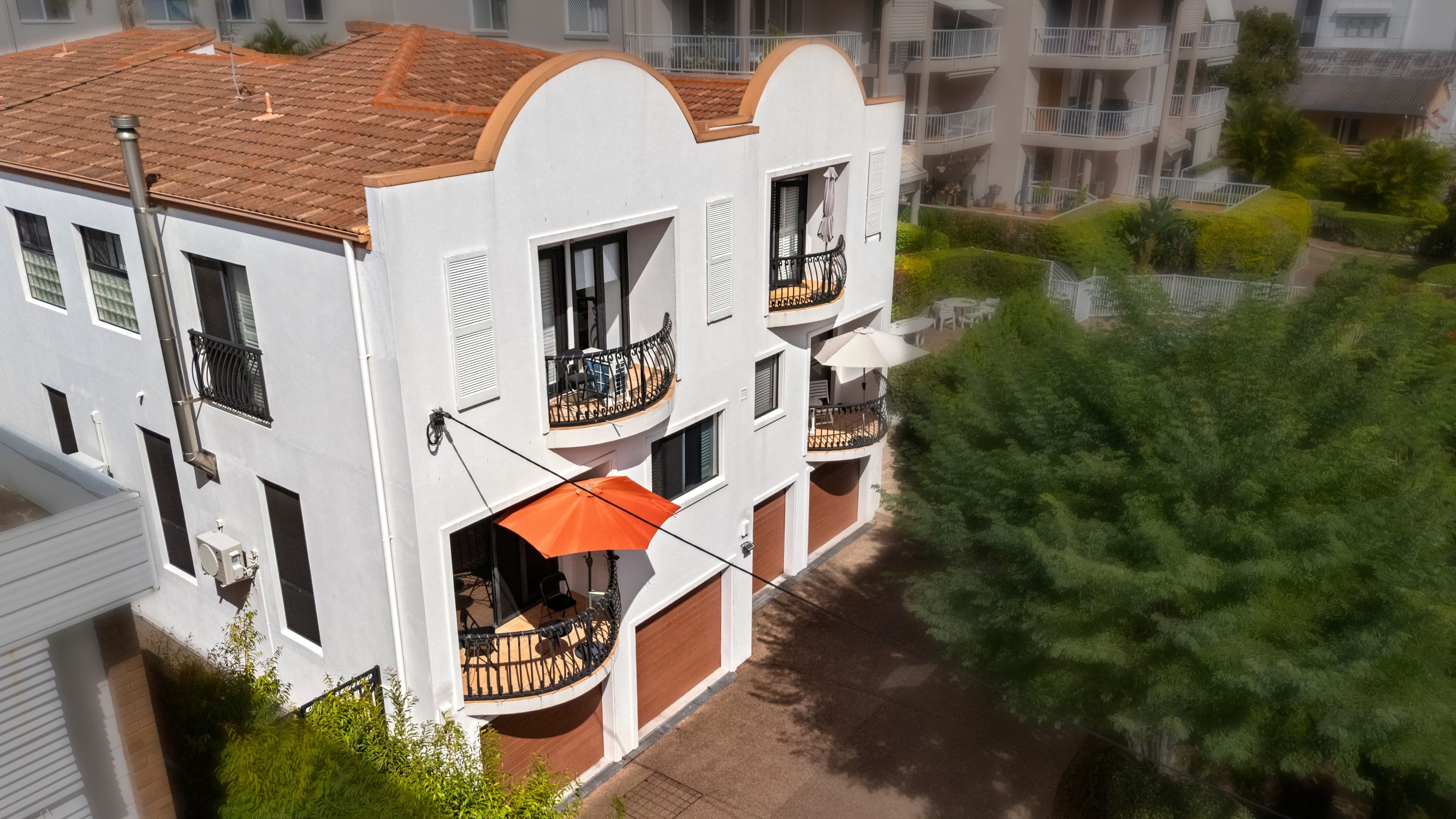 3/19 Jubilee Avenue, Broadbeach, Broadbeach — photo 1 of 5