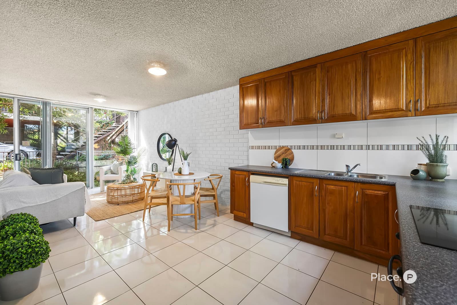 25/18 Holmes Street, Toowong - Image 1