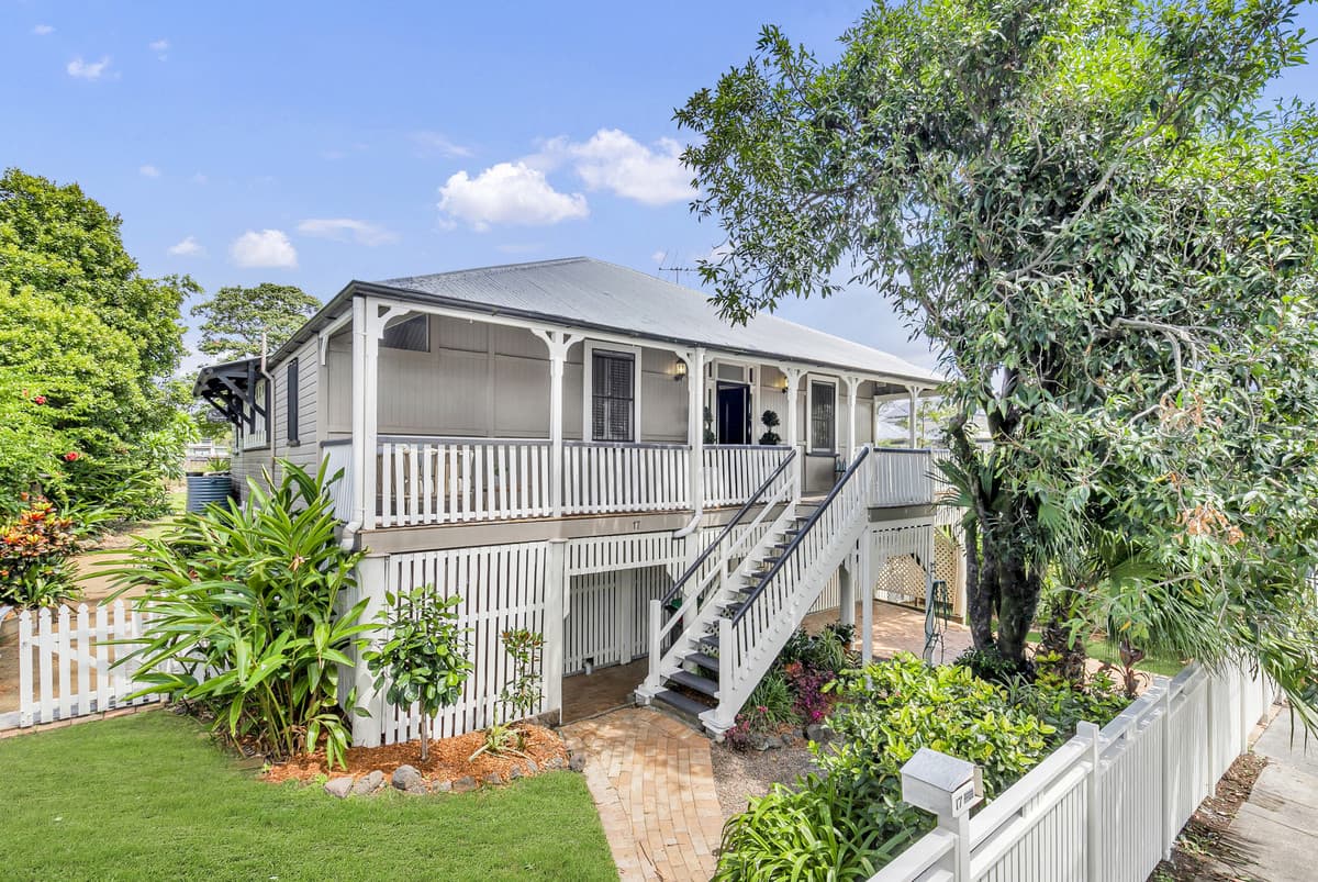 17 Killarney Street, Yeronga - Image 1