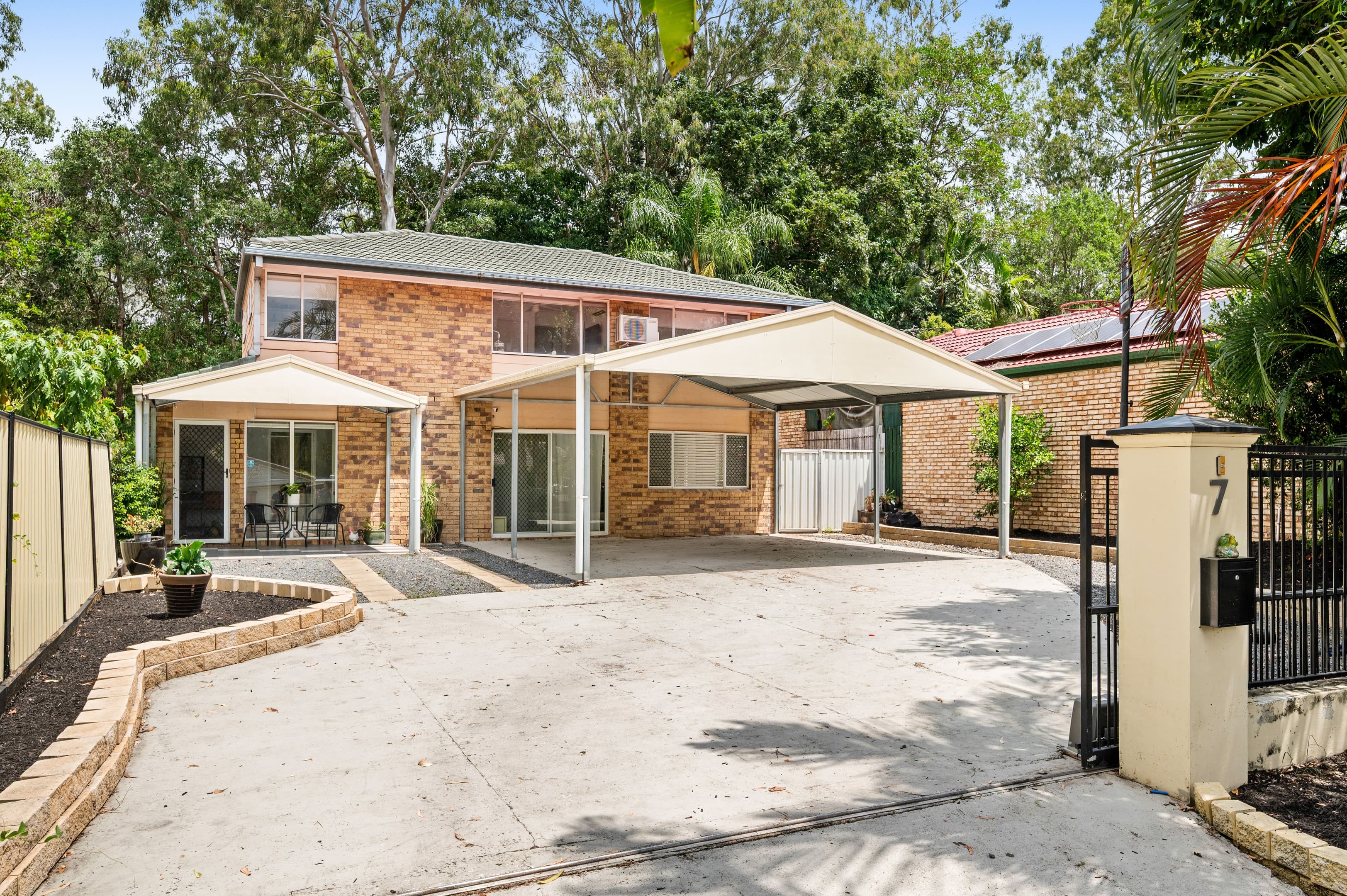 7 Naldham Close, Forest Lake - Image 1