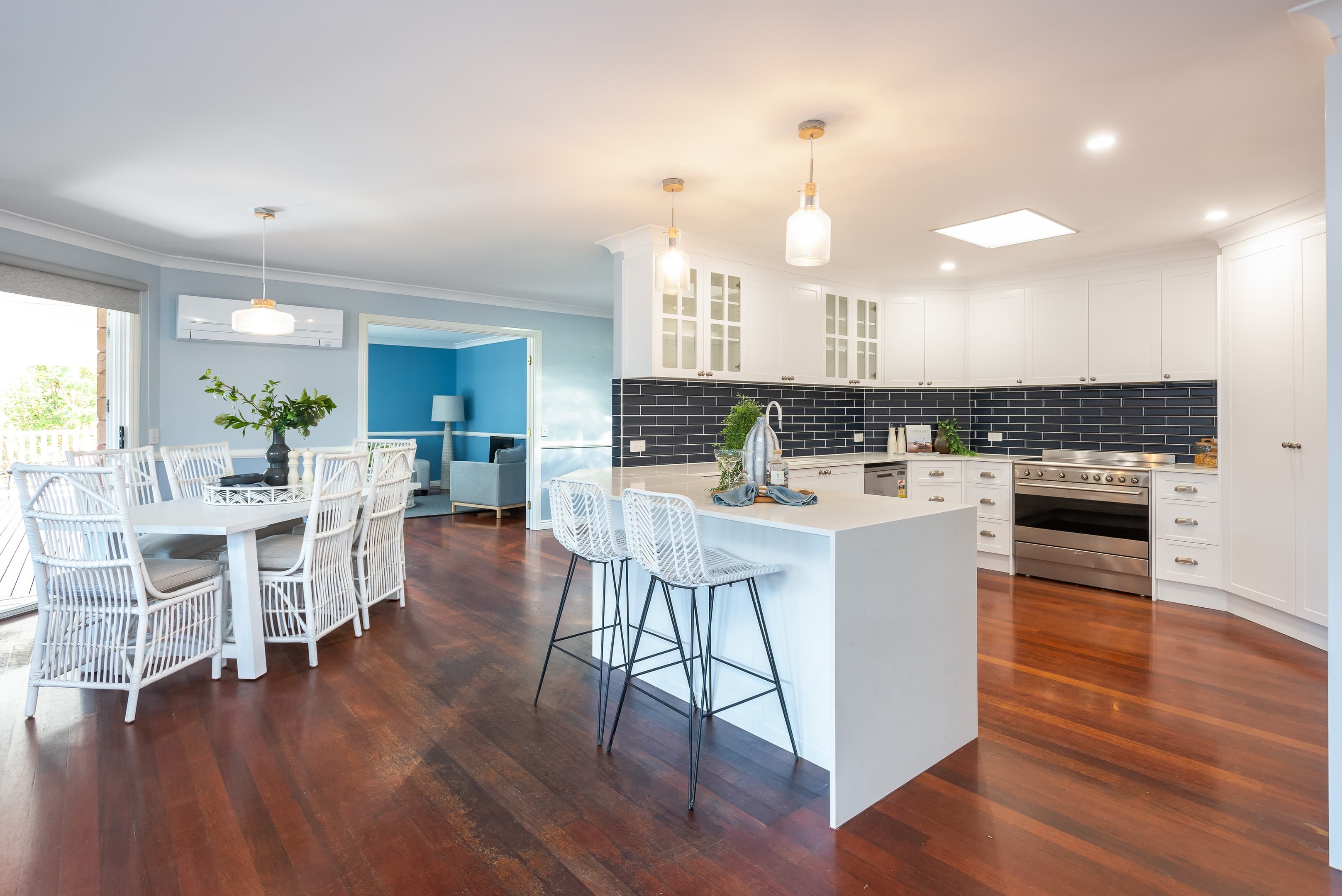 44 Crescent Avenue, Hope Island - Image 1