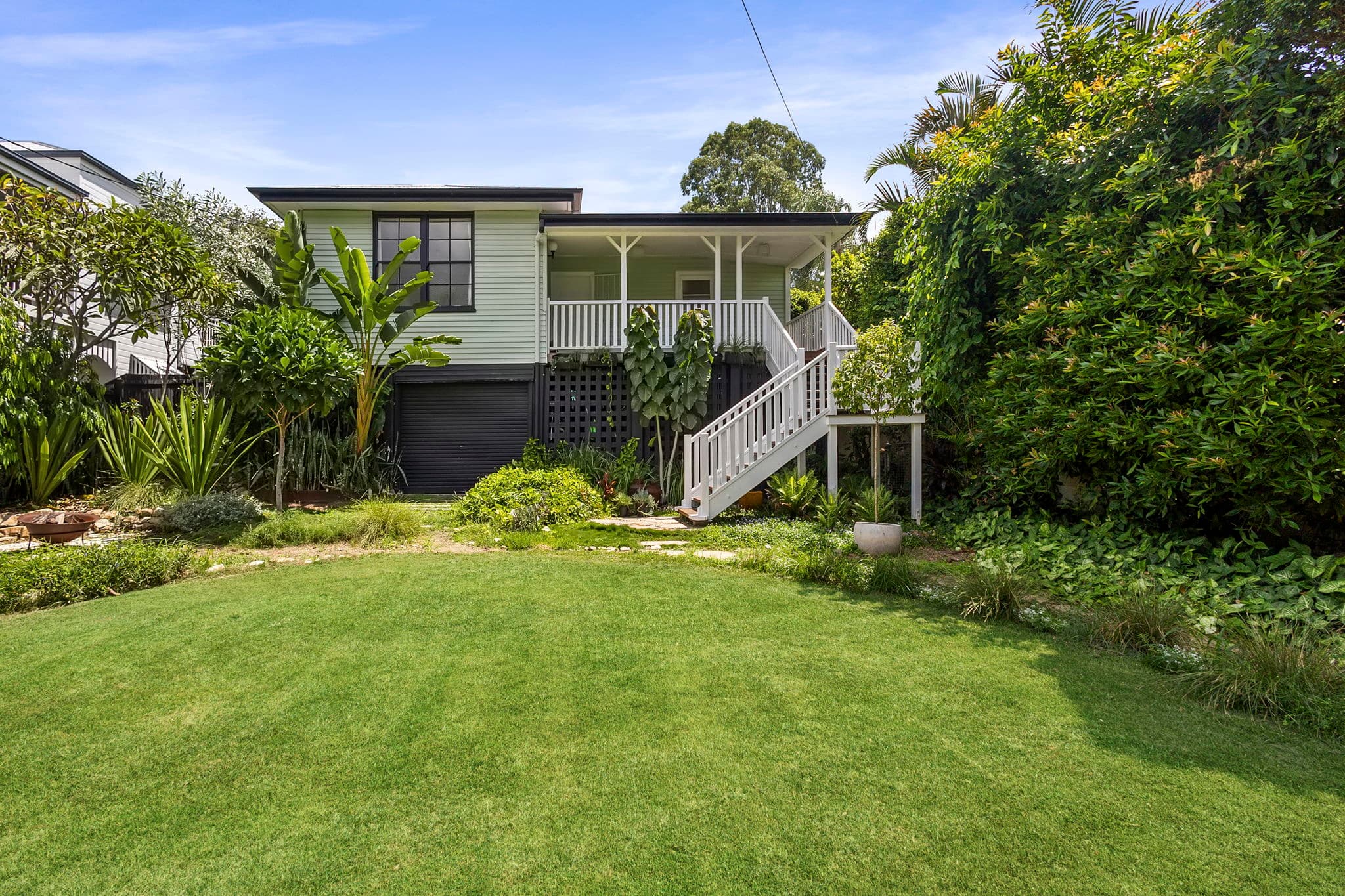 42 Lizzie Street, Bardon — photo 1 of 5