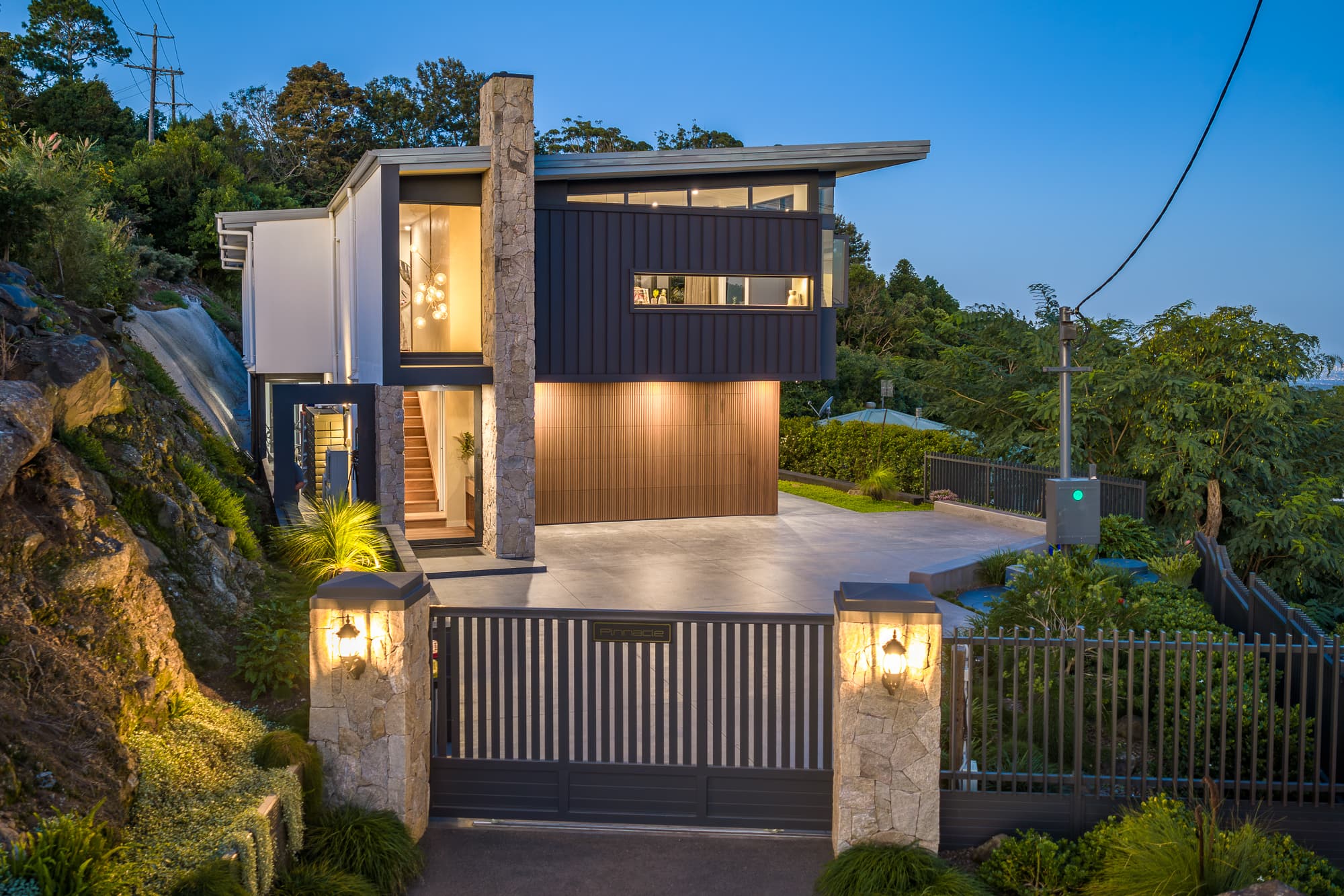 2 Tarlington Road, Lower Beechmont - Image 1