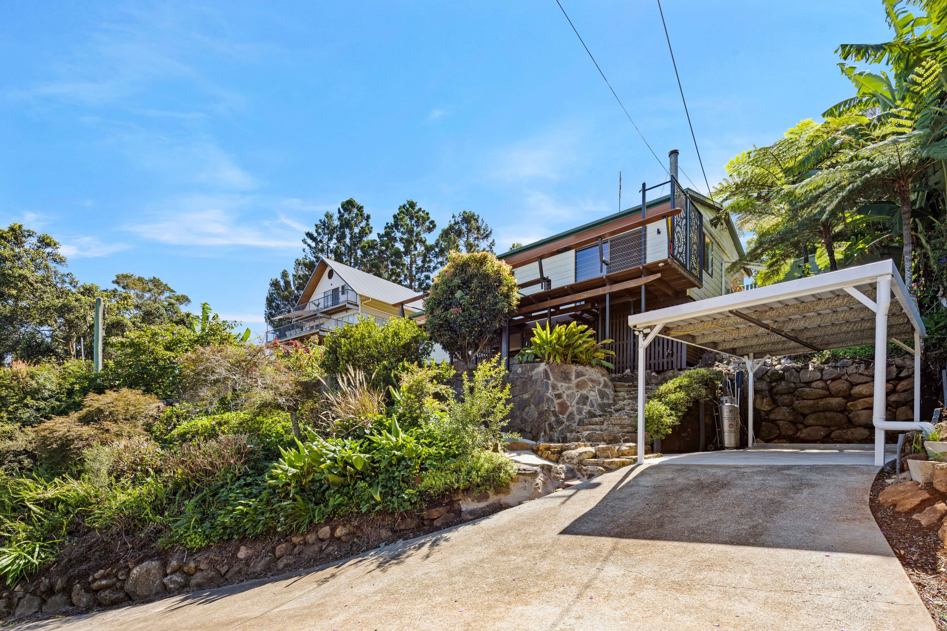 7 Jacaranda Court, Beechmont - Image 1