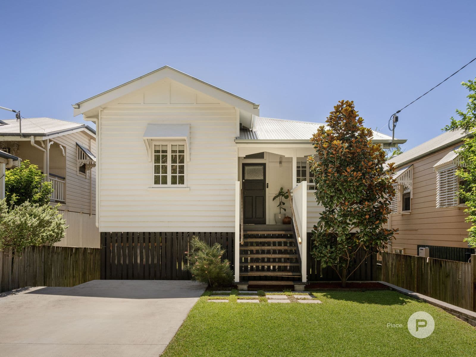33 Knowles Street, Auchenflower, Auchenflower — photo 1 of 5