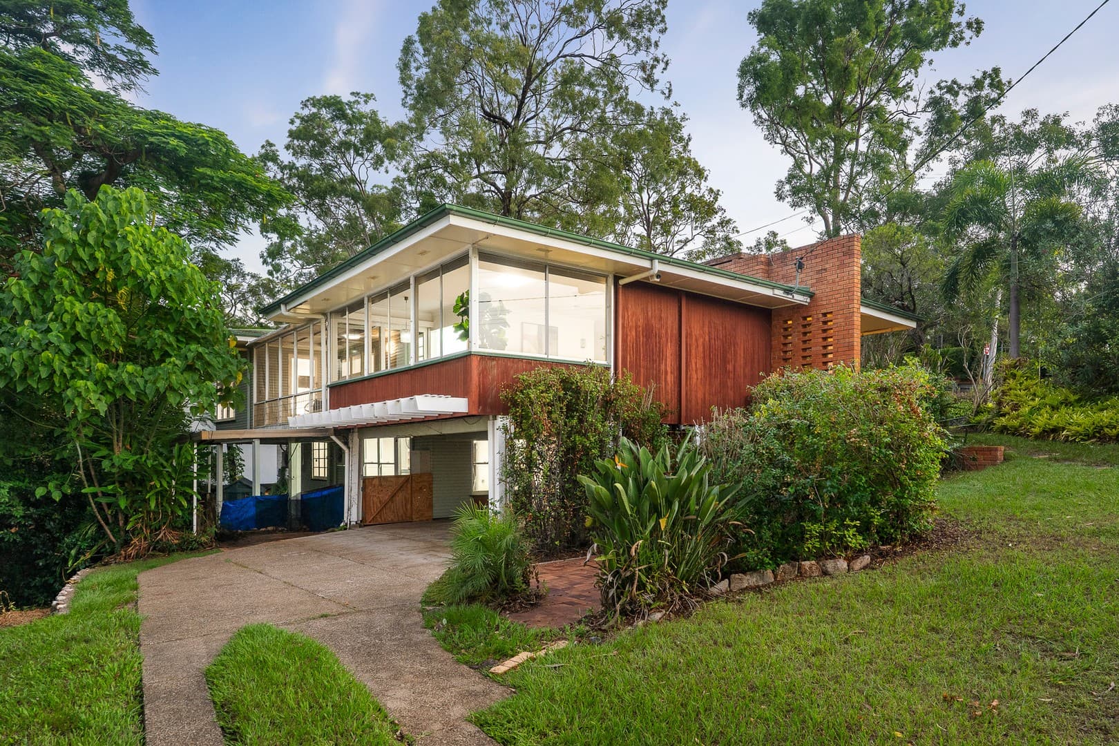 93 Central Avenue, St Lucia, St Lucia — photo 1 of 5