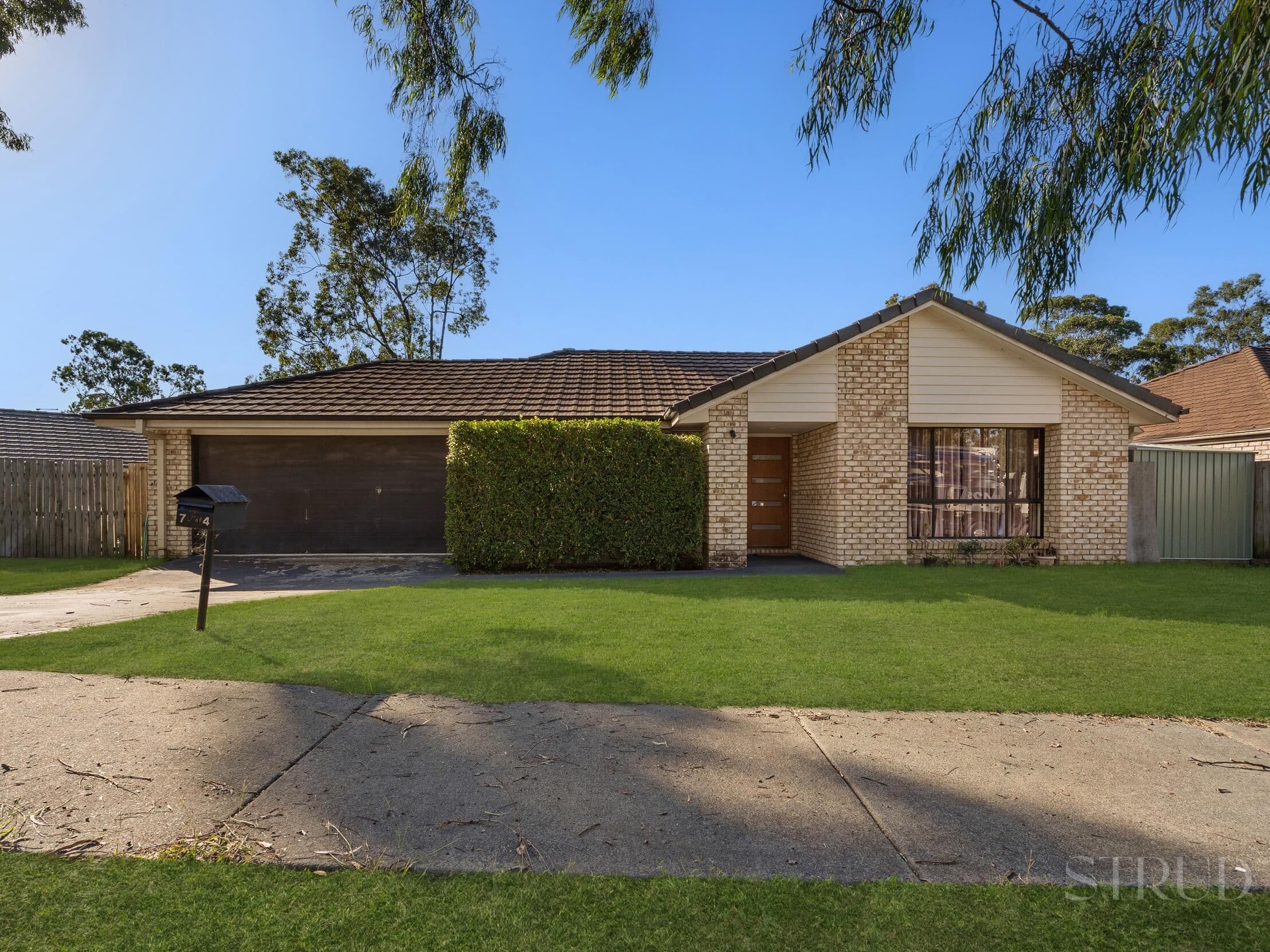 74 Mccorry Drive, Collingwood Park, Collingwood Park — photo 1 of 5