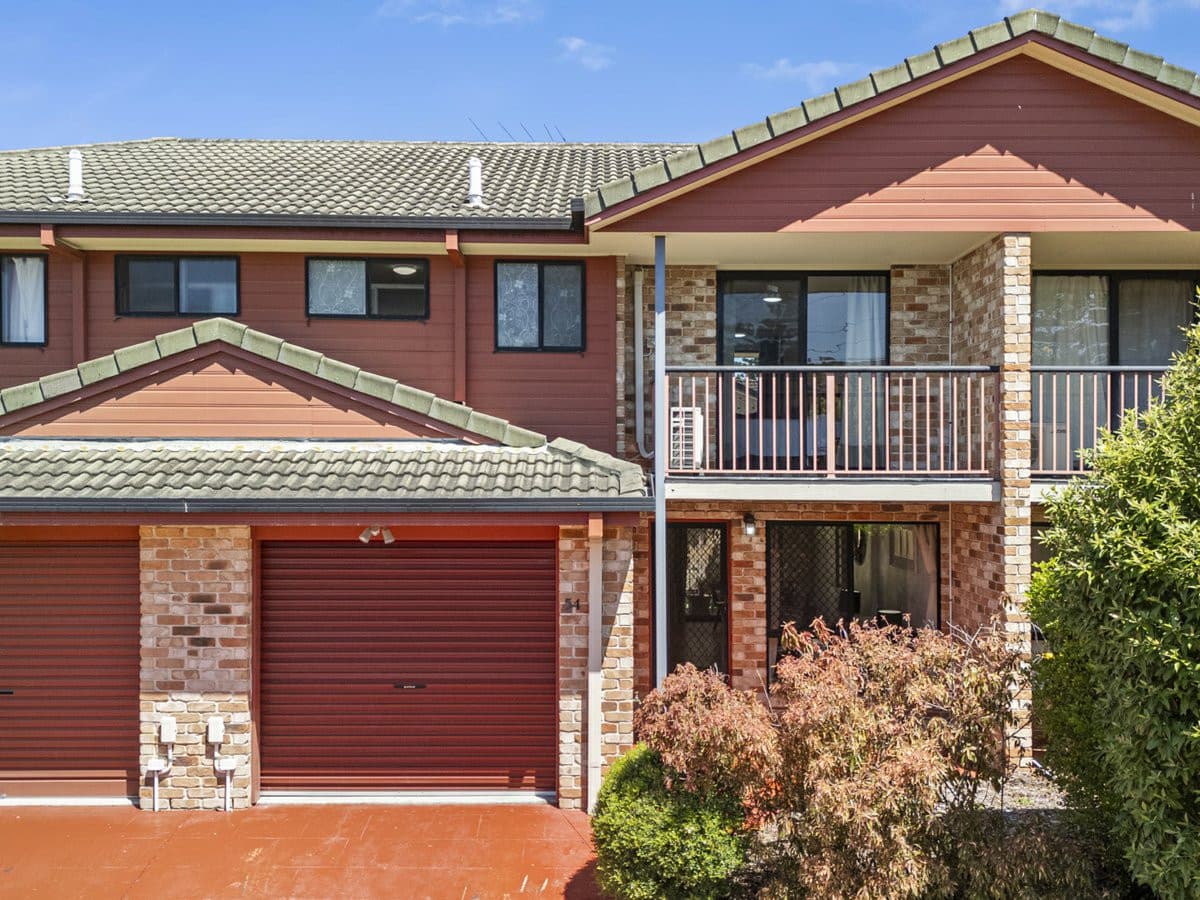 54/88 Bleasby Road, Eight Mile Plains - Image 1