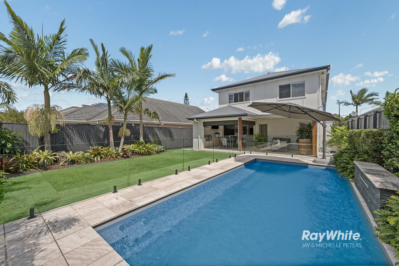 46 Spinnaker Boulevard, Newport, Newport — photo 1 of 5