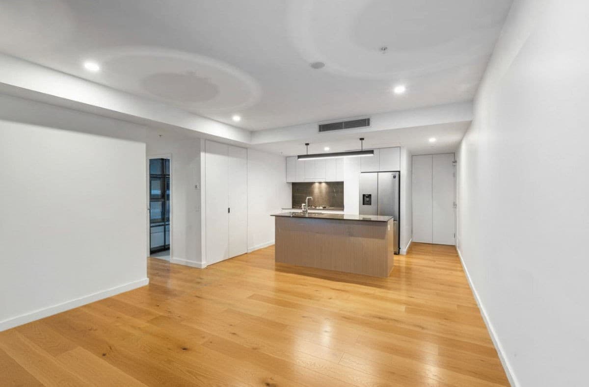 12010/1 Cordelia Street, South Brisbane - Image 1