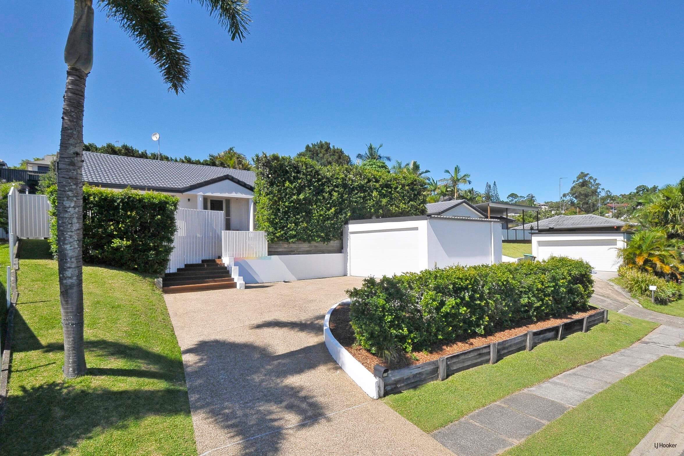 171 K P McGrath Drive, Elanora - Image 1