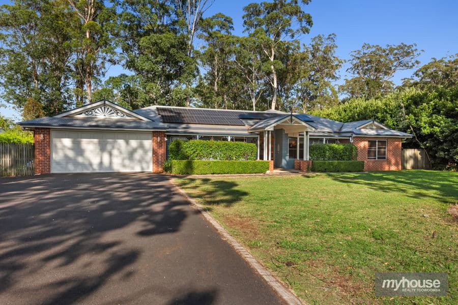 35 Reis Road, Highfields - Image 1