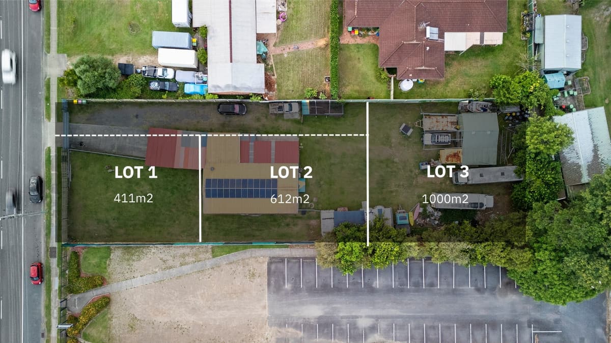 922 Kingston Road, Waterford West - Image 1